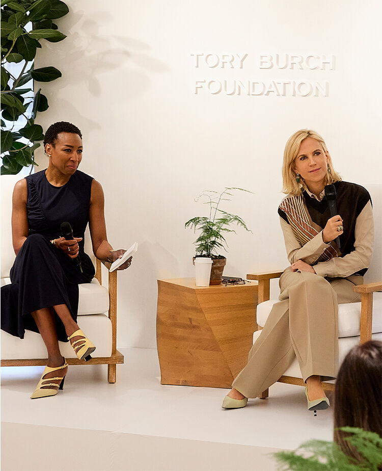 tory burch 