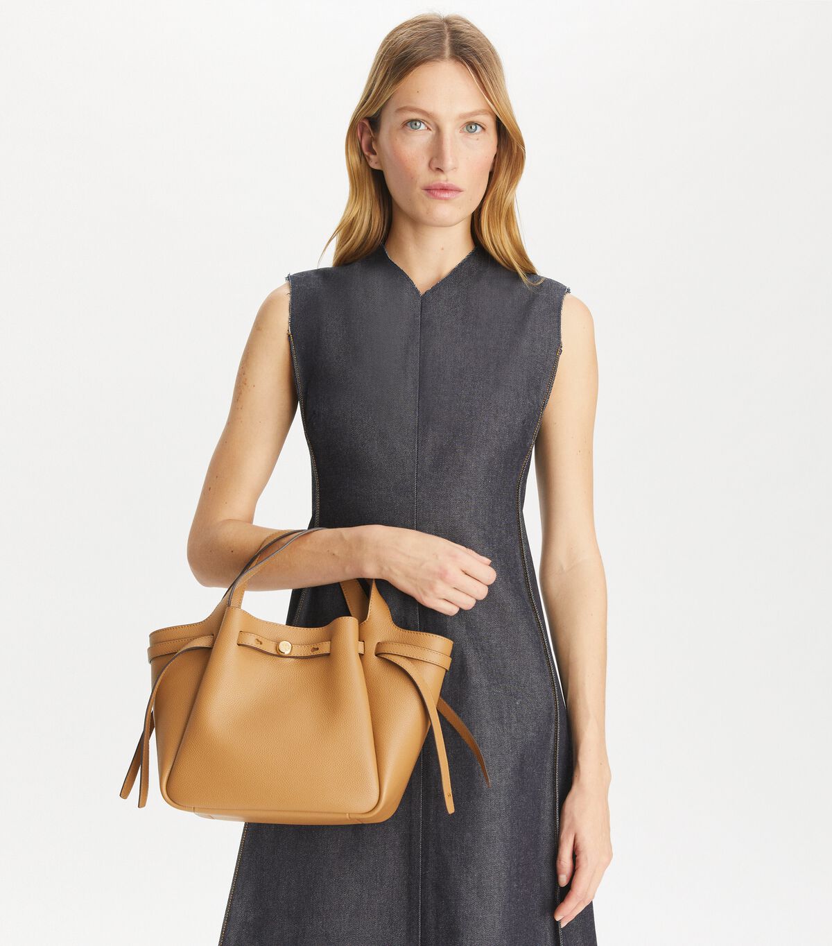 tory burch small romy tote