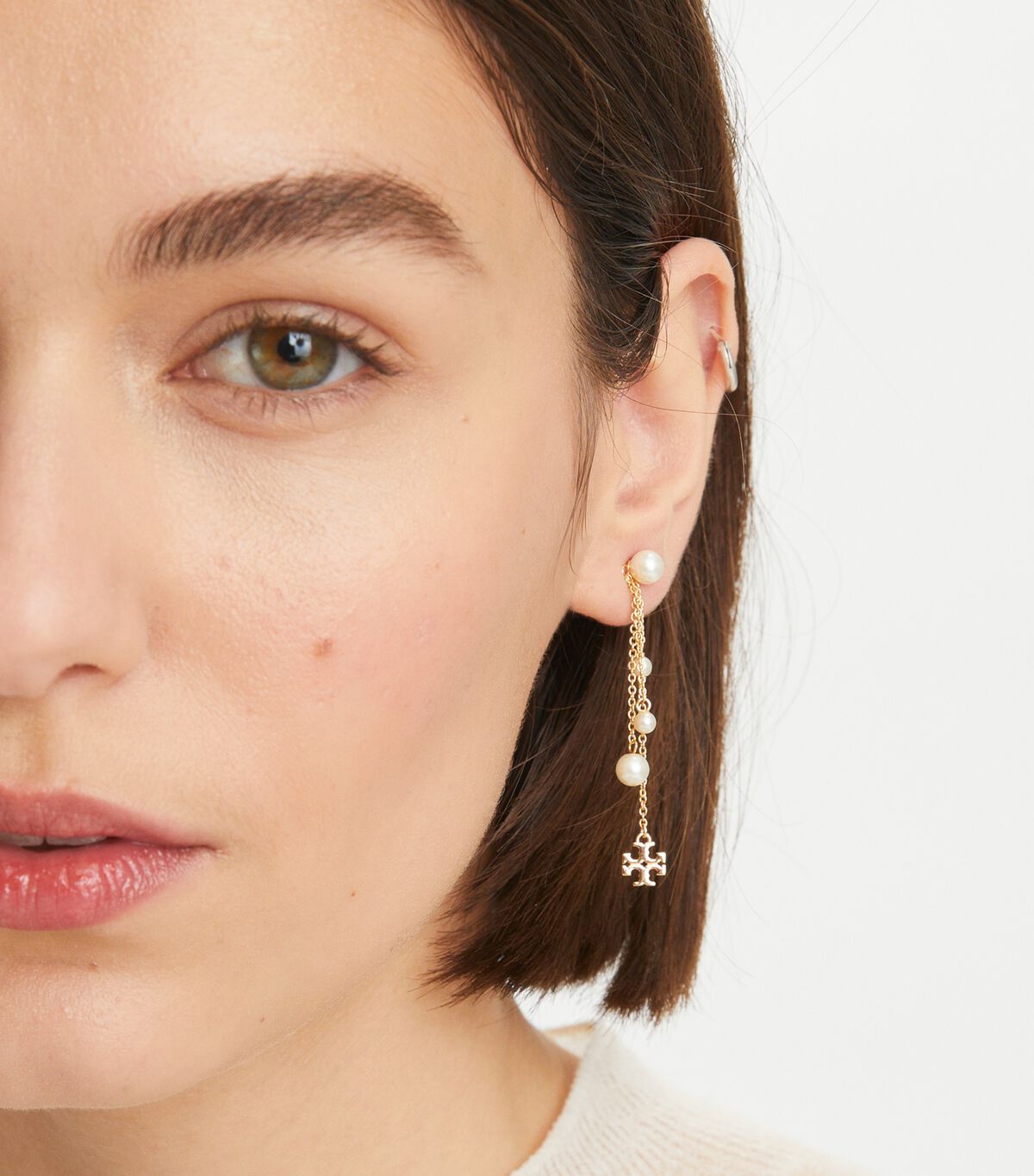 tory burch kira pearl linear earring