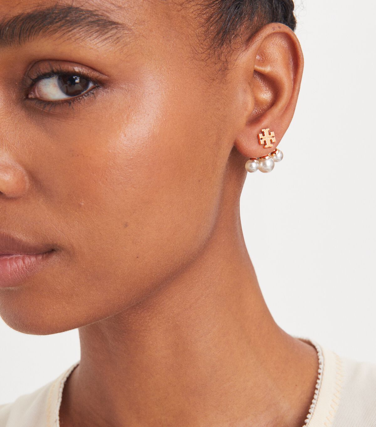 tory burch kira pearl front back earring