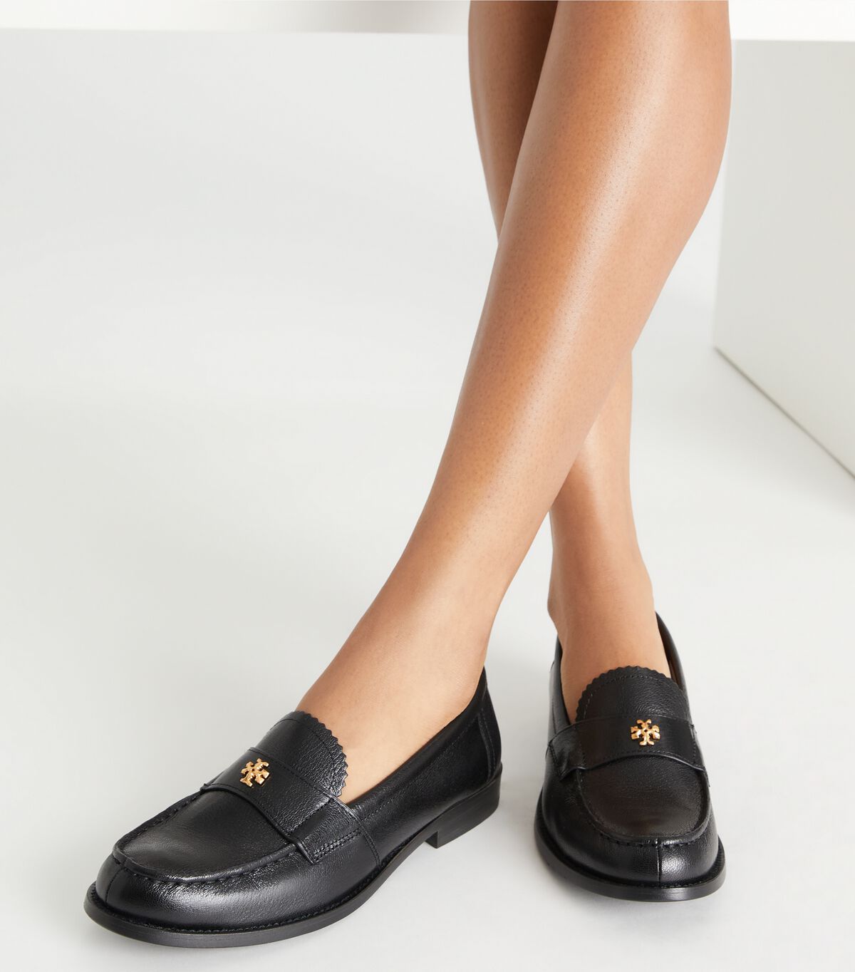 tory burch classic loafer
