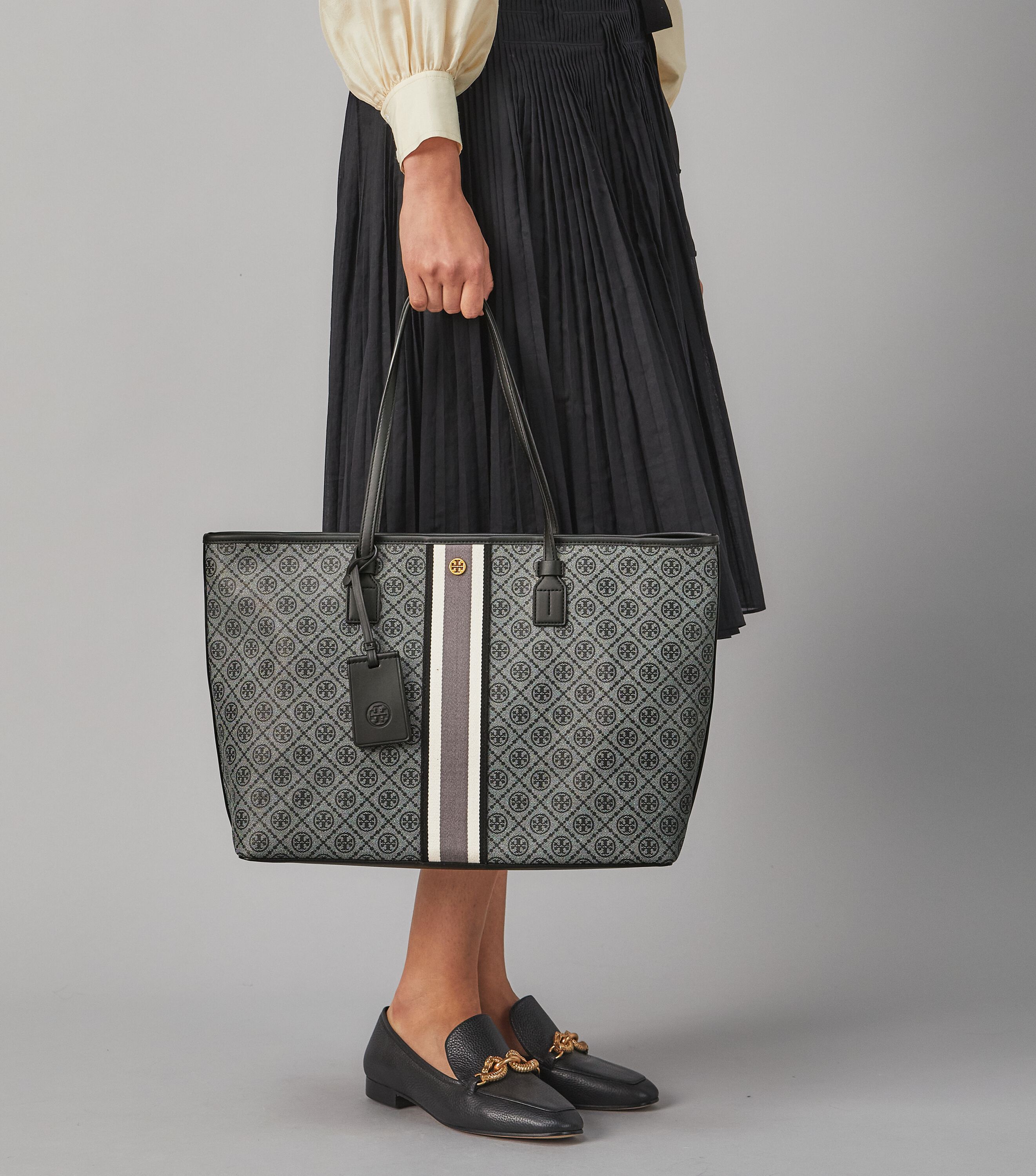 Tory burch coated canvas tote outlet