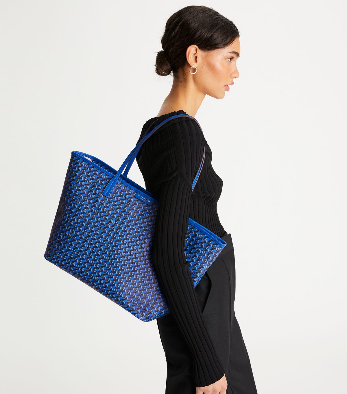 tory burch ever ready zip tote