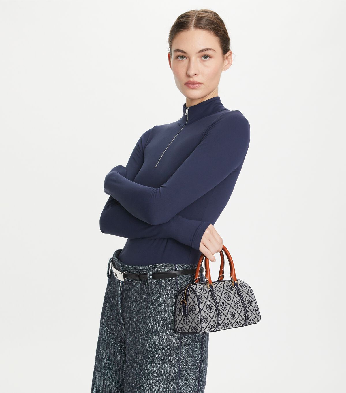 tory burch t monogram petite barrel bag