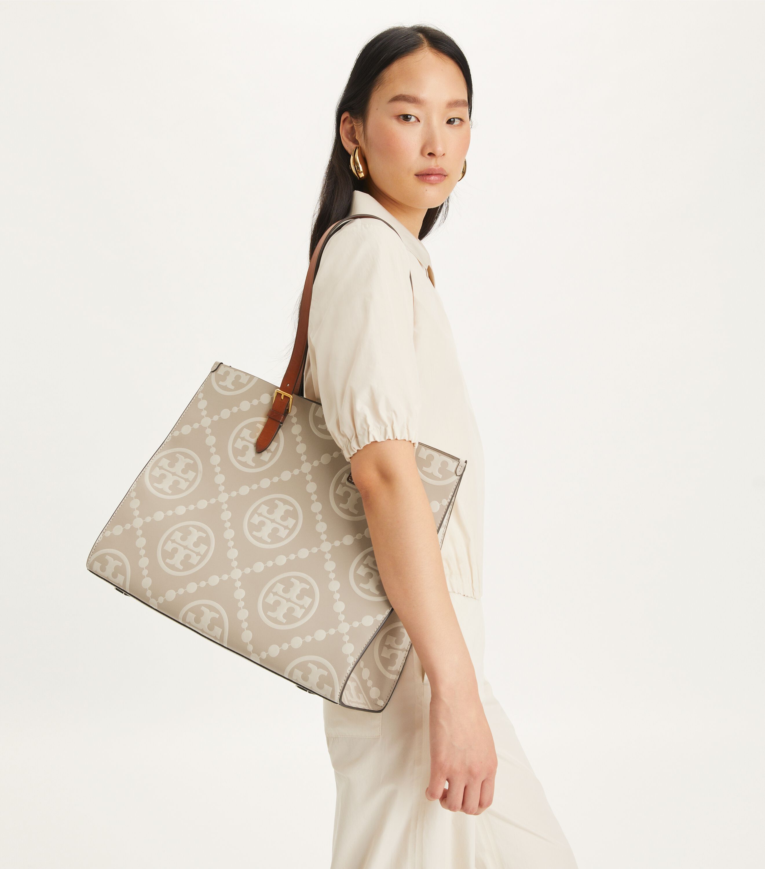 Georgia pebbled tote tory burch store