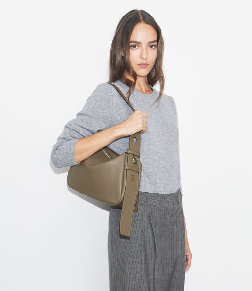 tory burch romy shoulder bag