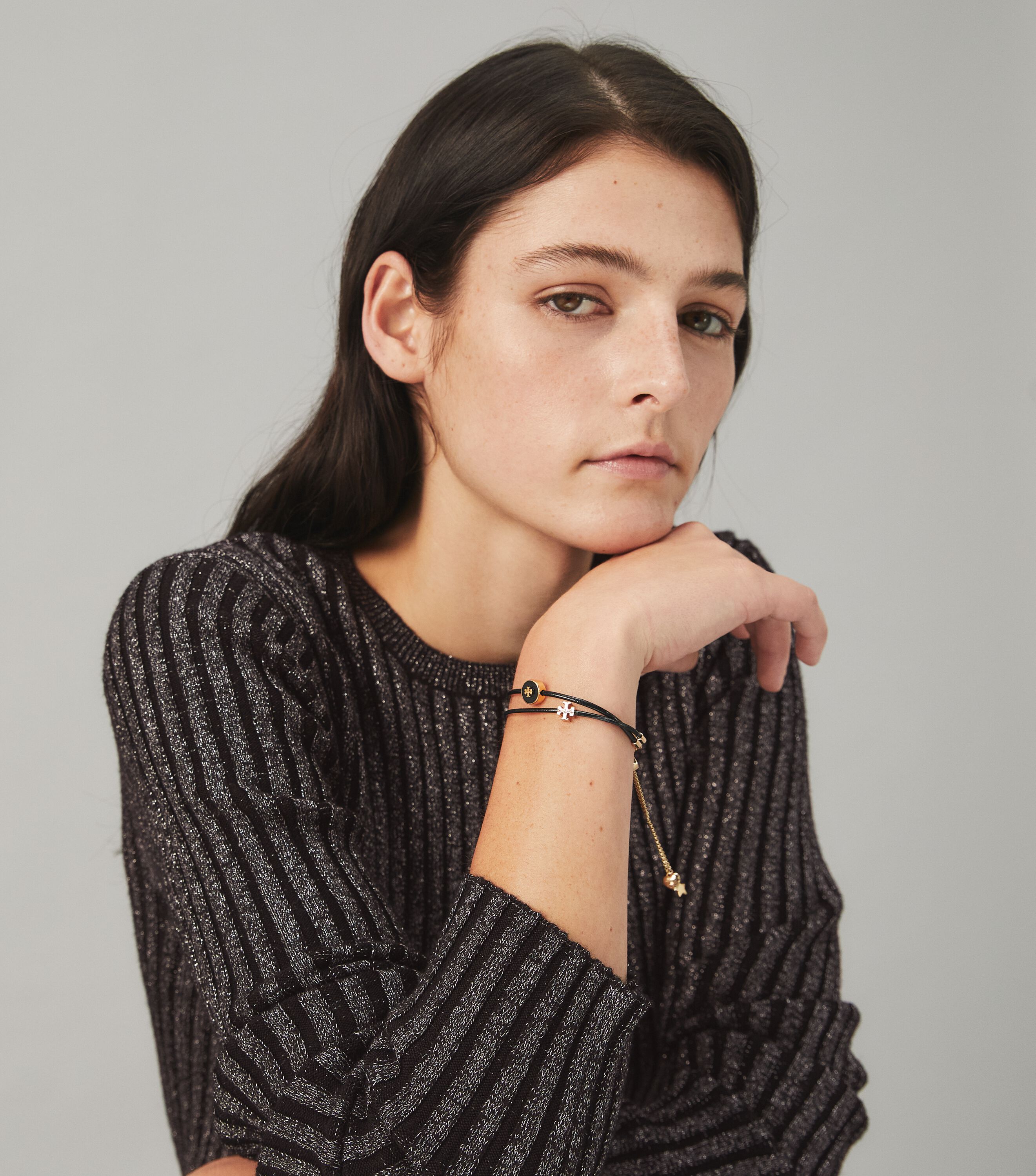 Kira bracelet deals tory burch