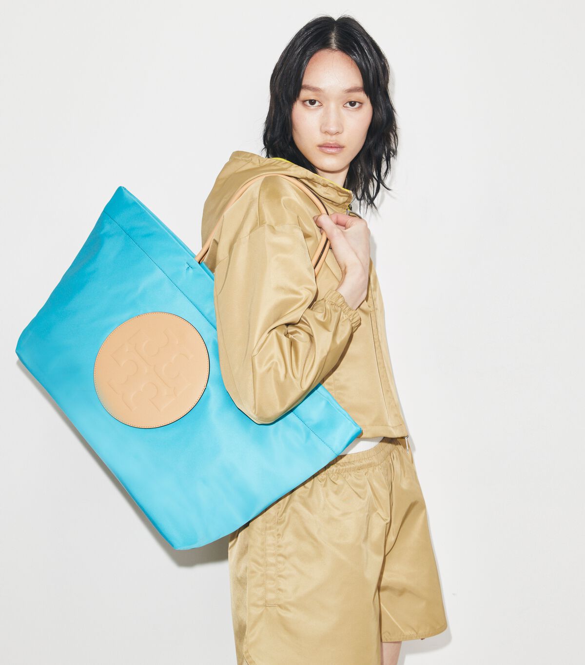 حقيبة إيلا تويست tory burch حقيبة إيلا تويست