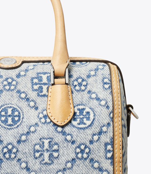 tory burch حقيبة برميل صغيرة من الدنيم بنقشة t مونوغرام