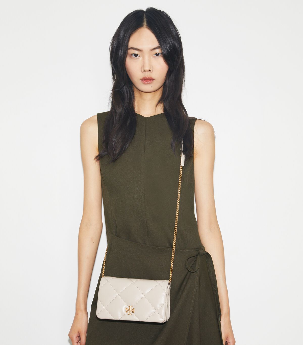 tory burch حقيبة كروسبودي كيرا دايموند كويلت