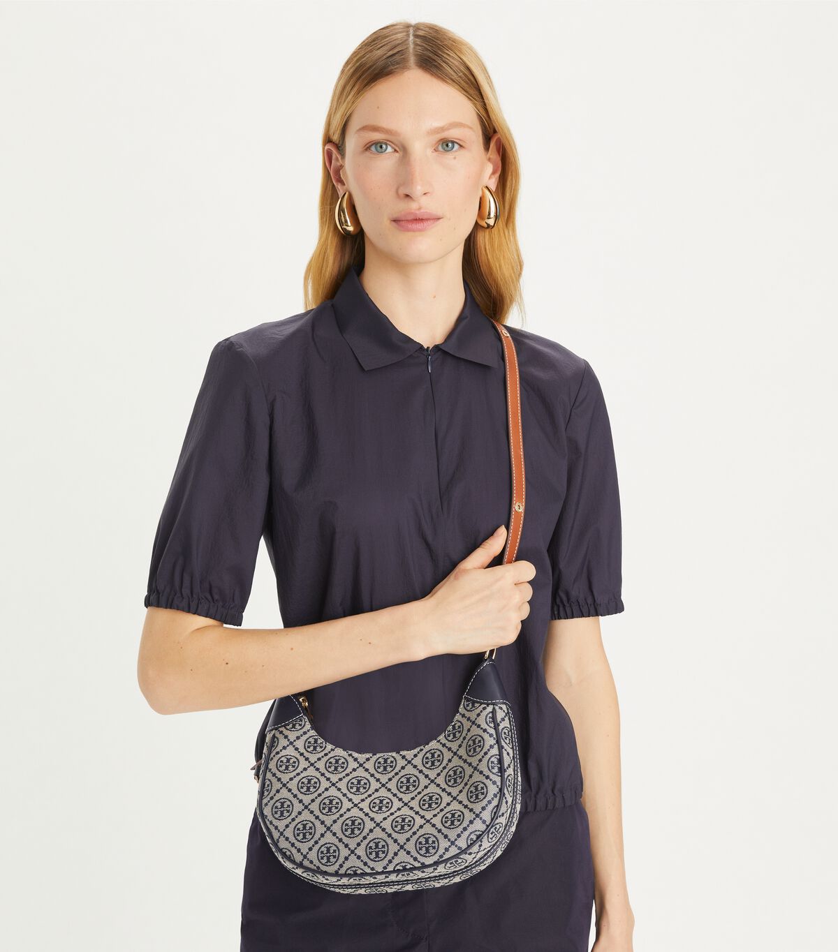 tory burch t monogram crescent bag