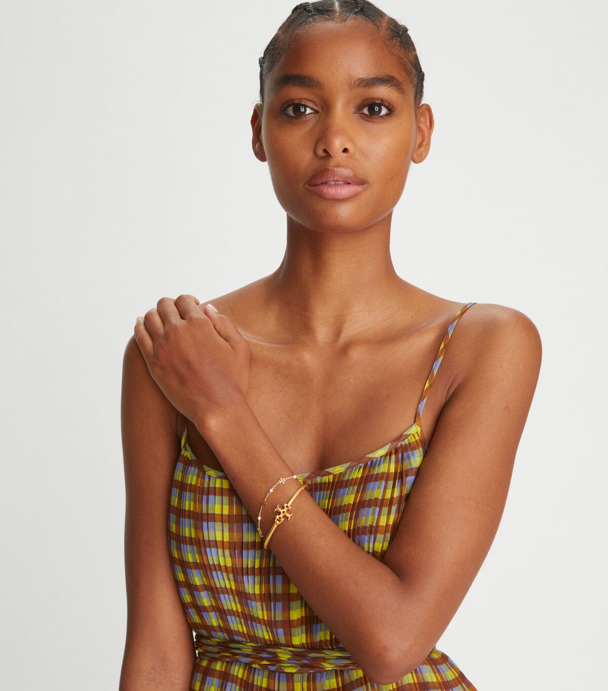 tory burch kira pearl delicate chain bracelet