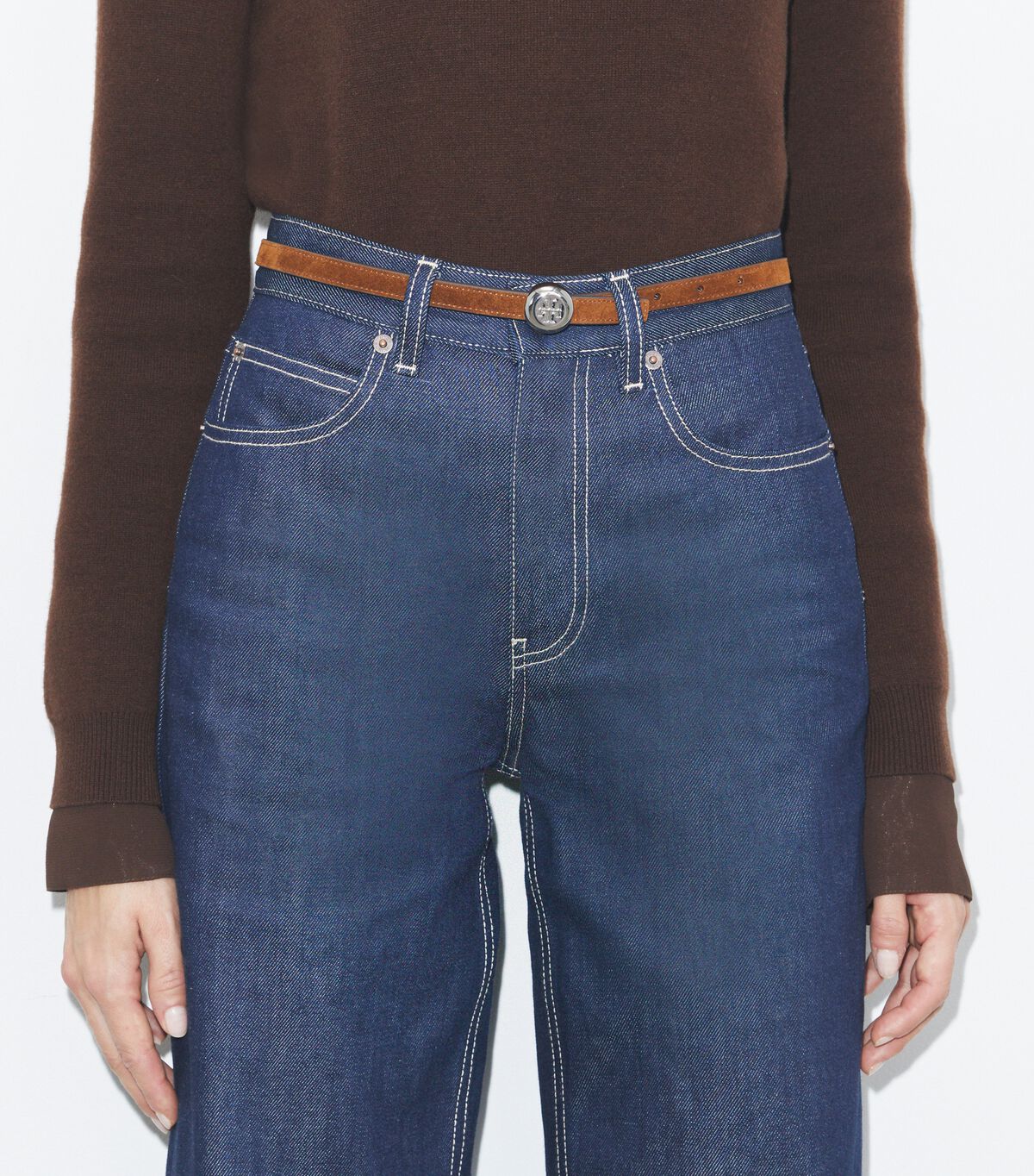 حزام رومي من الجلد السويدي القابل للعكس مقاس 1 بوصة tory burch حزام رومي من الجلد السويدي القابل للعكس مقاس 1 بوصة