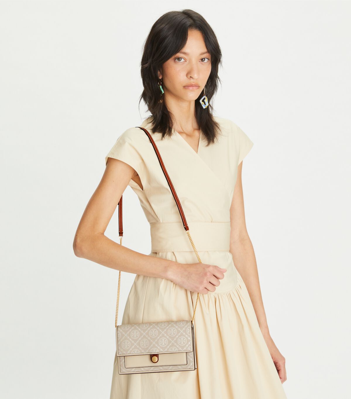 tory burch t