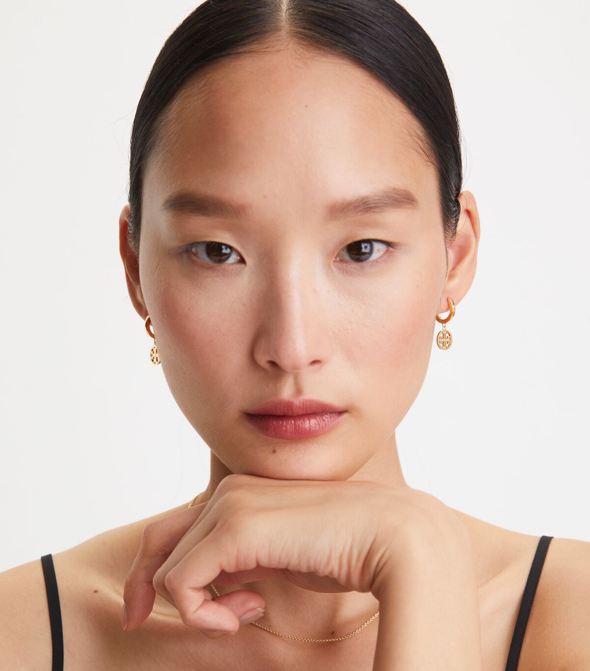tory burch miller huggie hoop earring