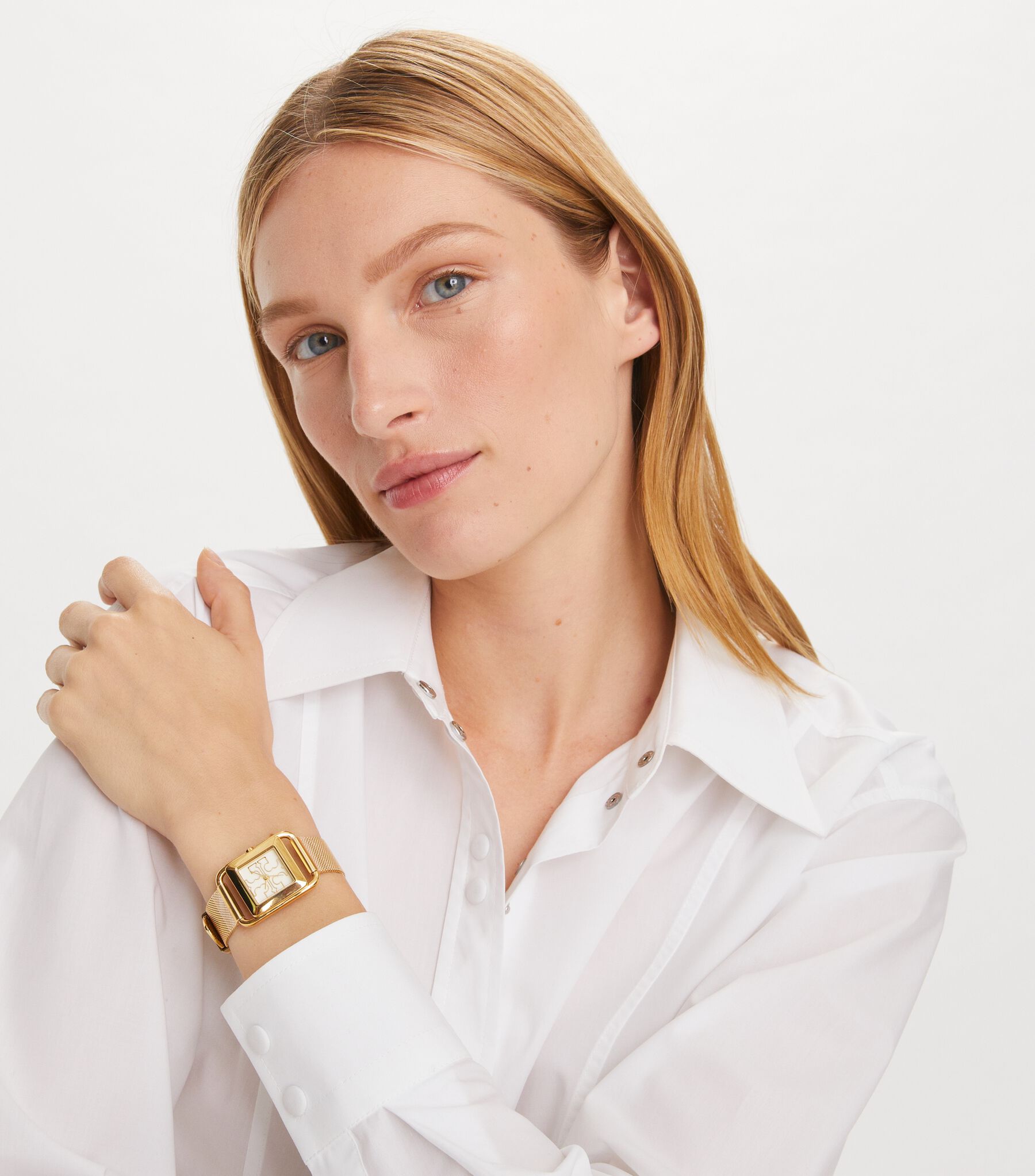 Tory Burch Gold Rectangular Bracelet Watch with Ivory Dial Amazon.com: Tory Burch Women main image 2