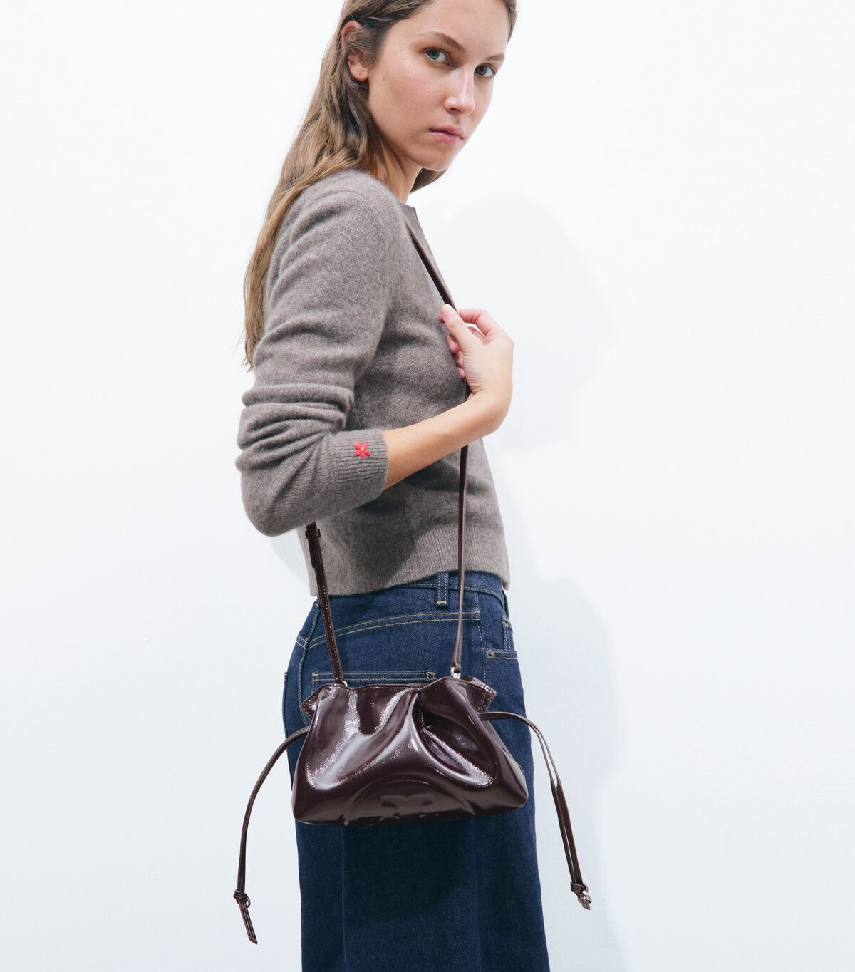 tory burch ella distressed drawstring pouch