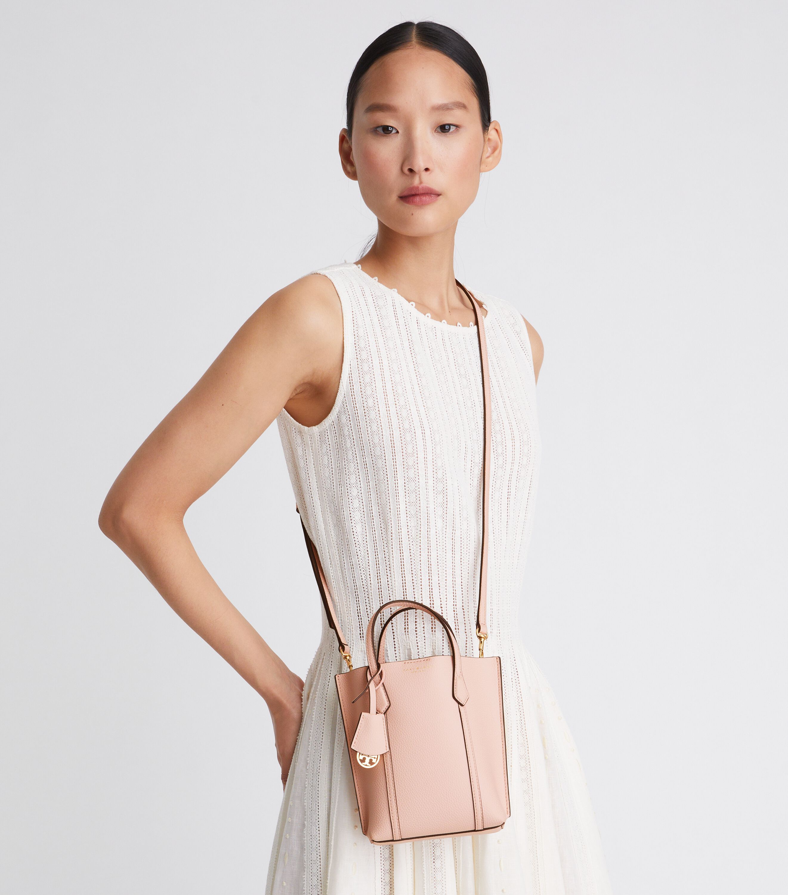 Perry satchel tory burch store