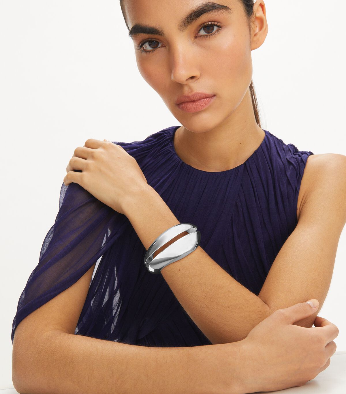 tory burch wave cuff