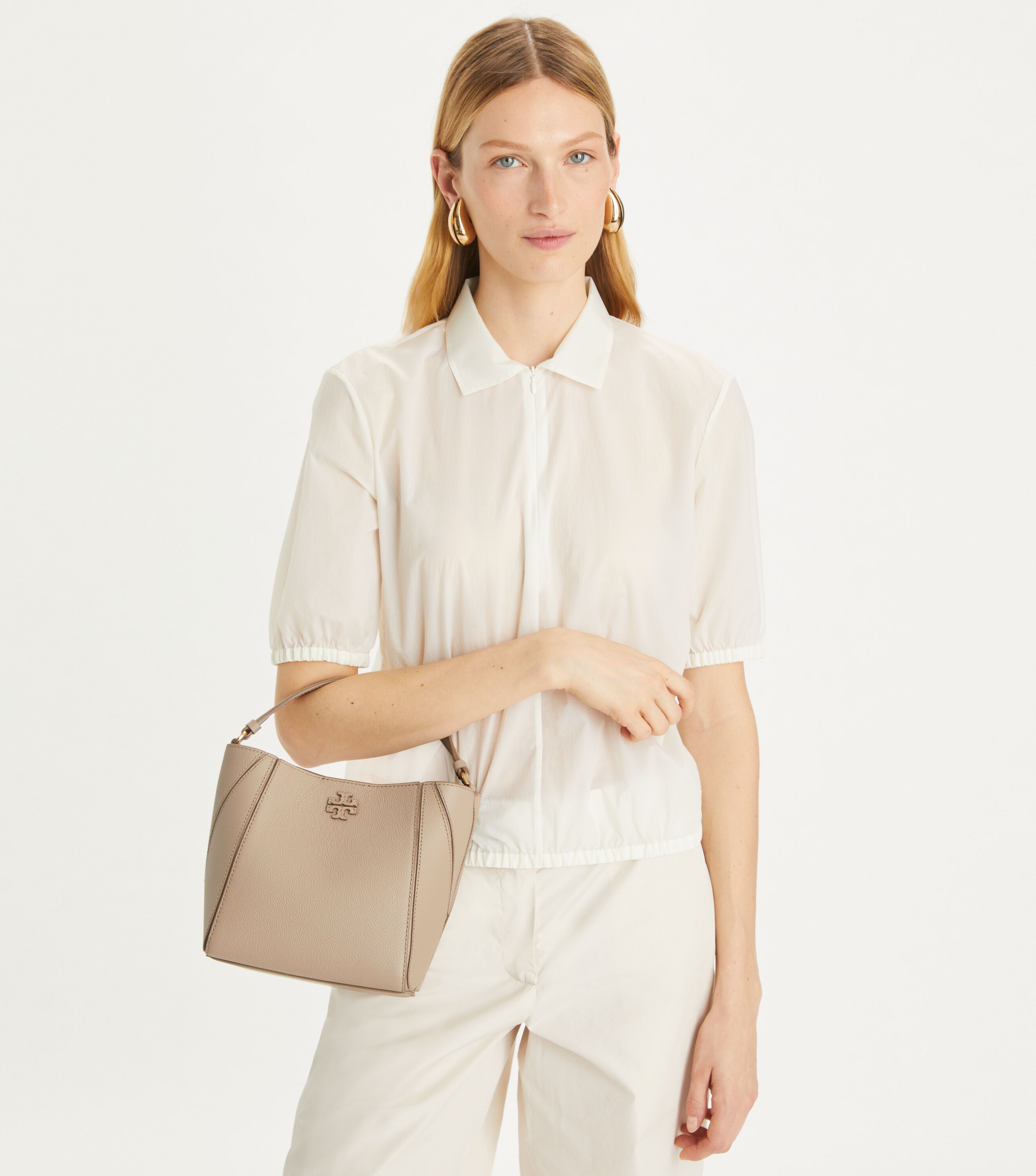 トートバッグ Tory Burch FW25 'McGraw' small bucket bag (158500 227) Small McGraw Textured Bucket Bag: Women's Designer Crossbody