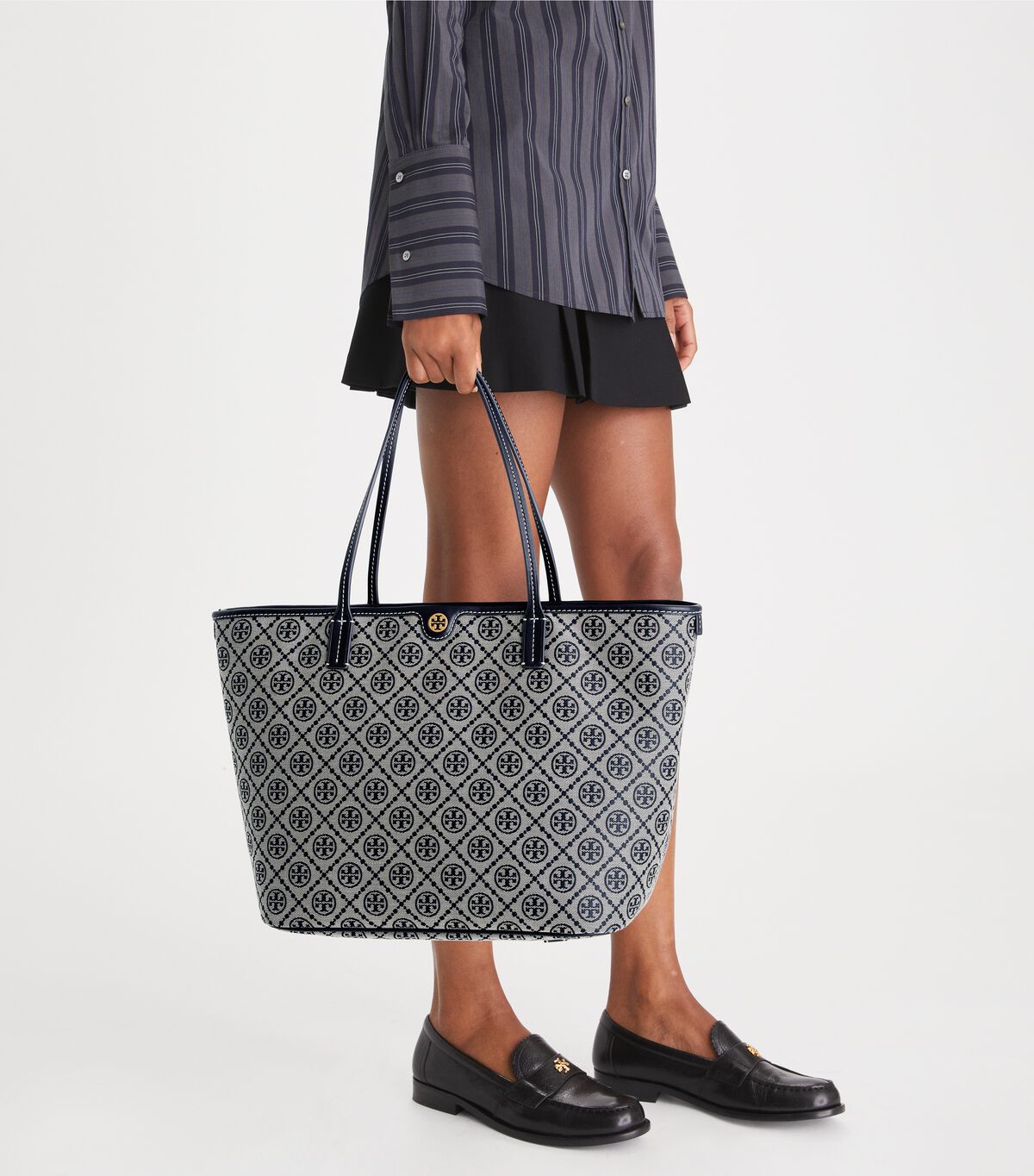 tory burch t monogram zip tote