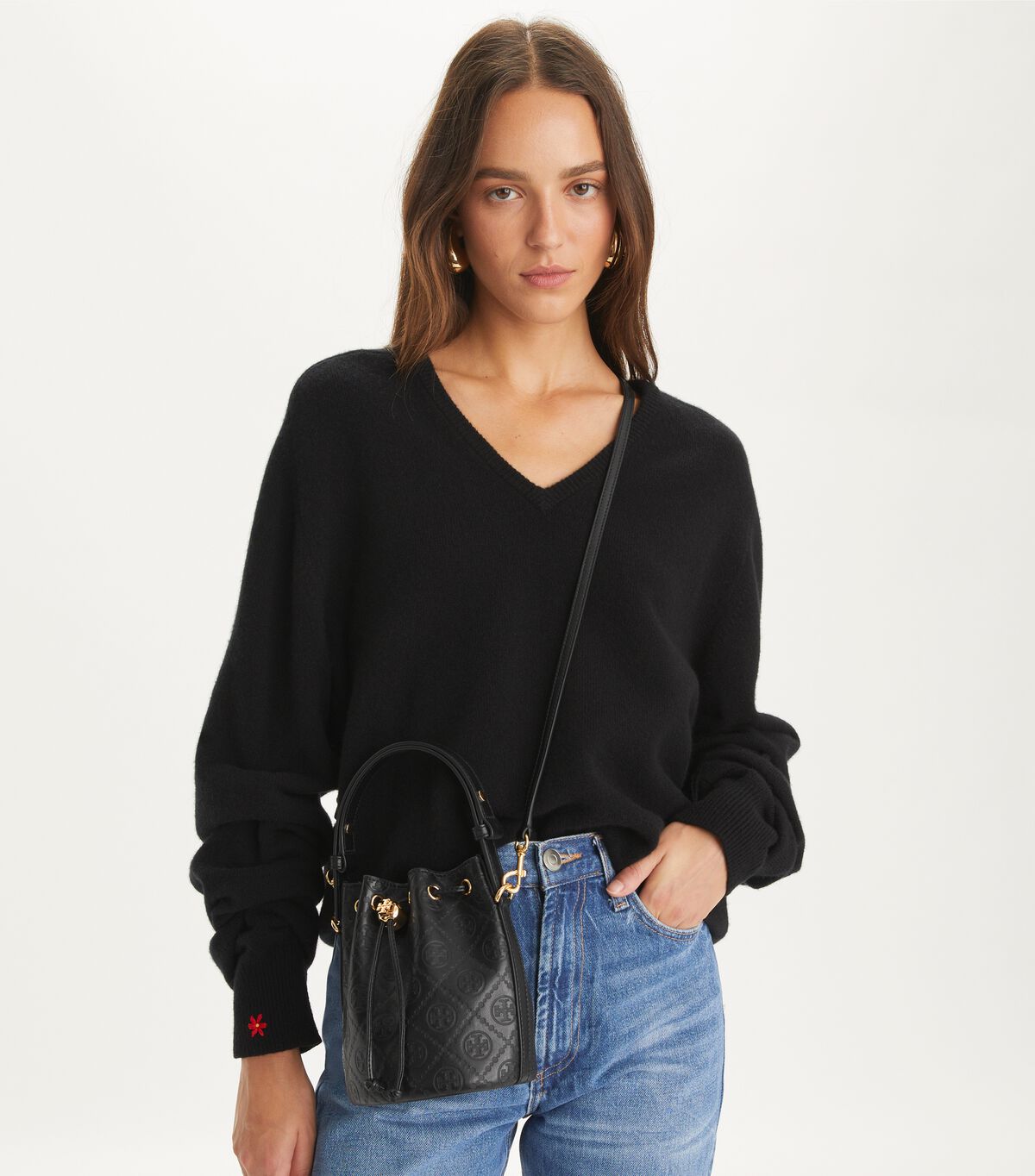 tory burch t monogram leather mini bucket bag