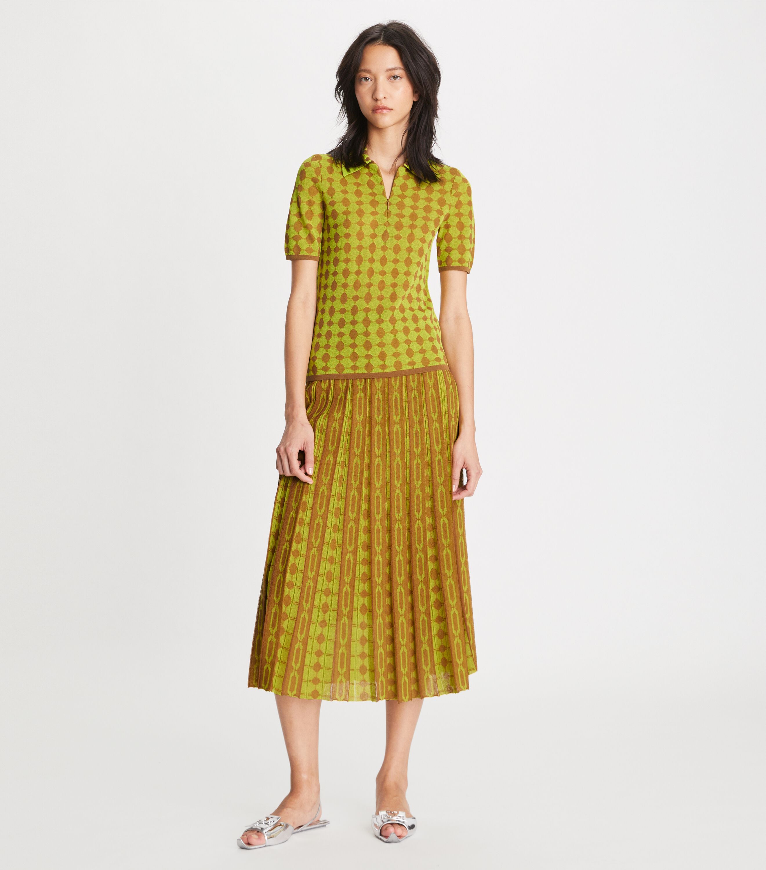 acka jacquard knit skirt（ivory） Pleated Jacquard Tech Knit Skirt, Pale Stone Chain Logo Jqd