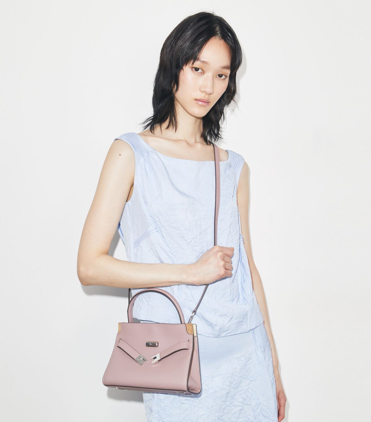 tory burch petite lee radziwill double bag