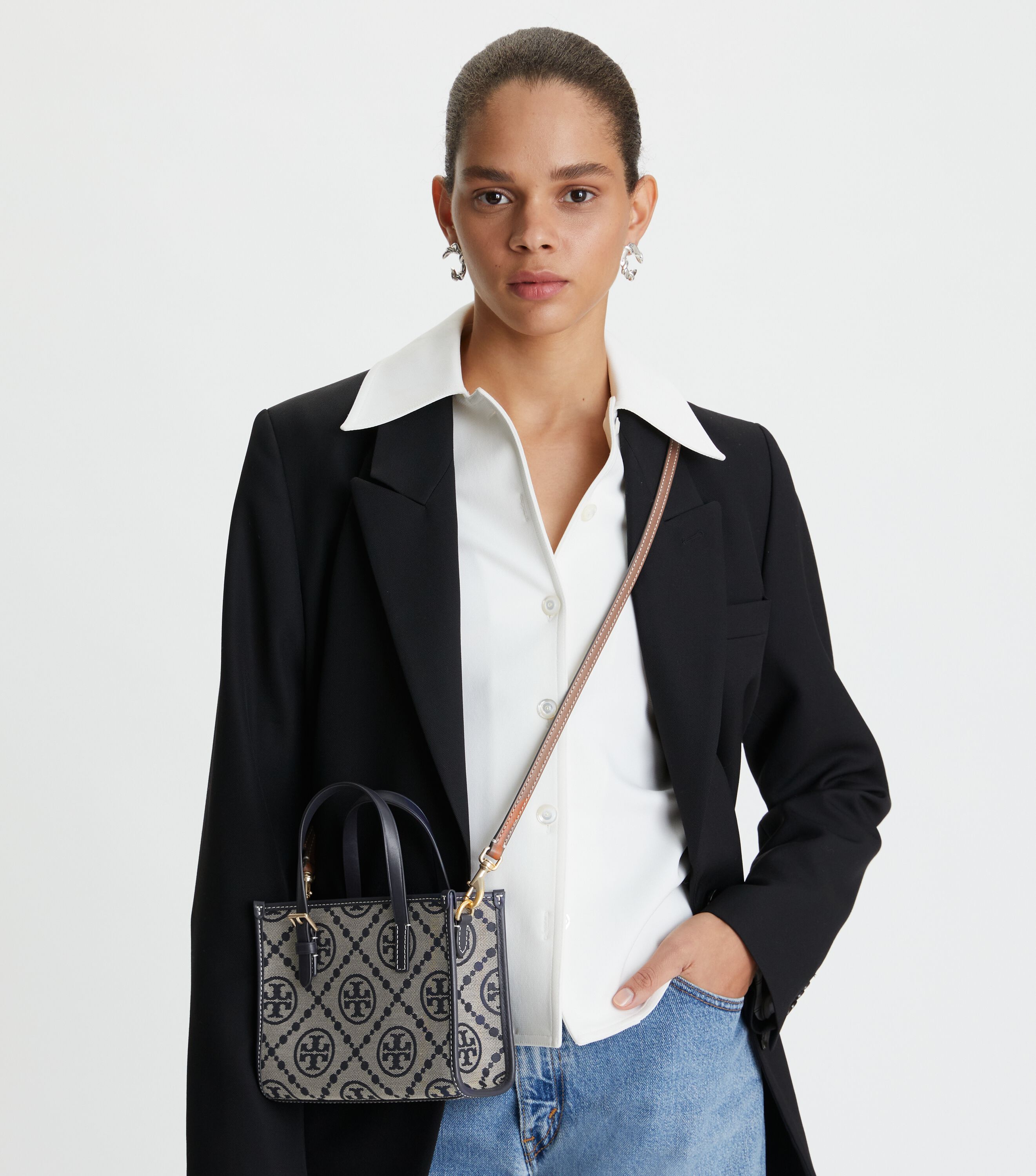 Tory burch square bag hotsell
