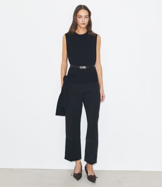 tory burch توب ملفوف بالكريب