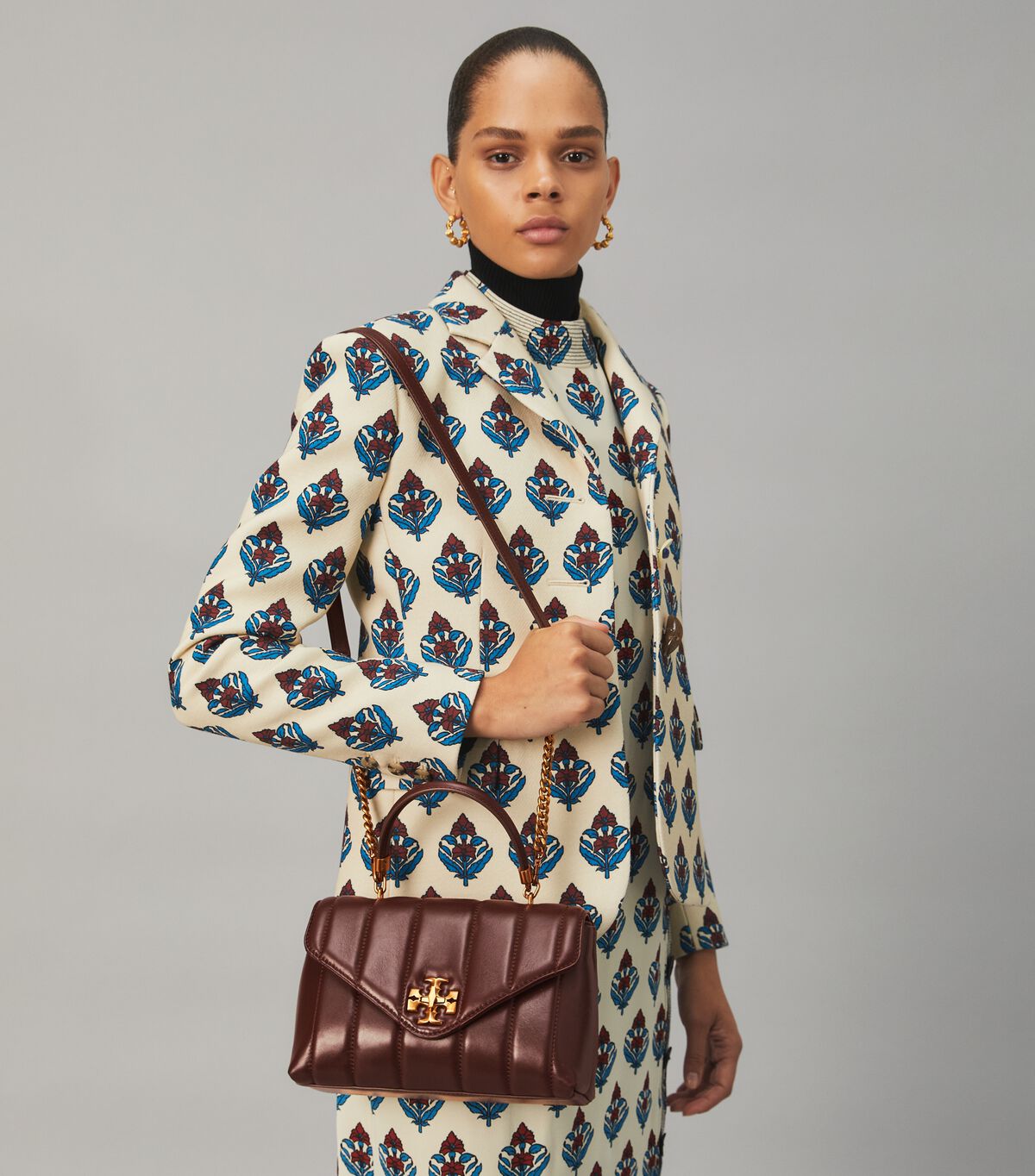 tory burch small kira quilted satchel