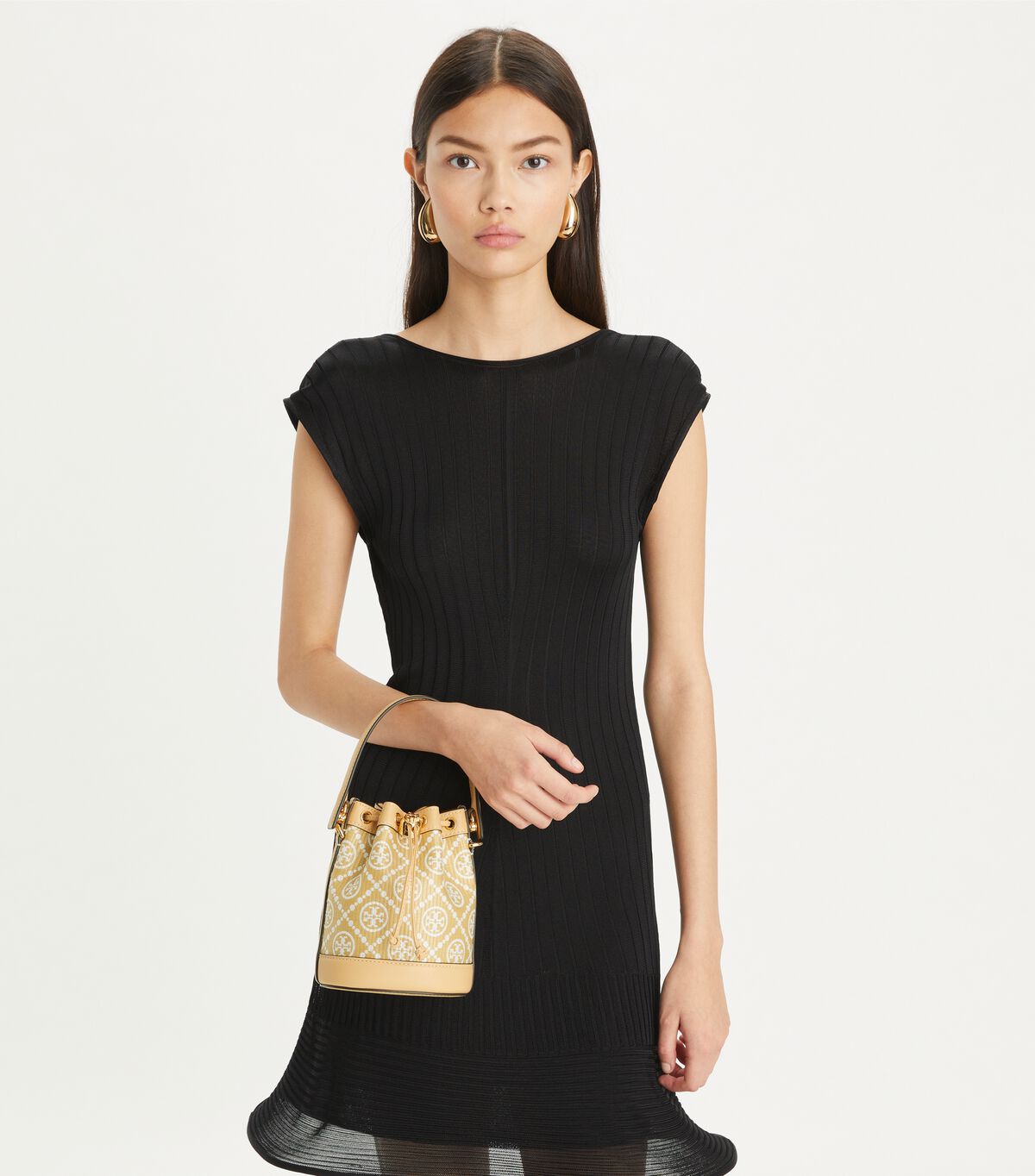 tory burch t monogram raffia mini bucket bag