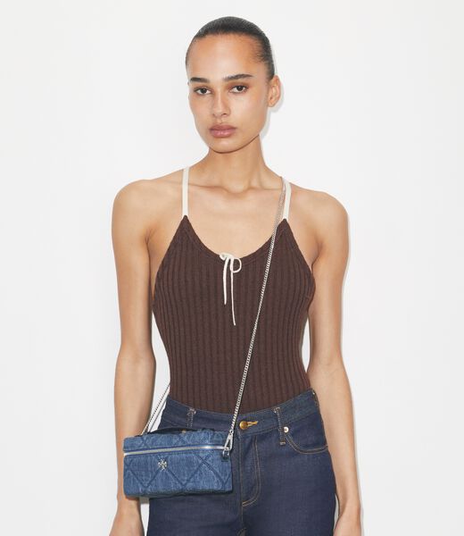 tory burch حقيبة فانتي من الدنيم بتصميم كيرا المبطّن بنقشة الماس