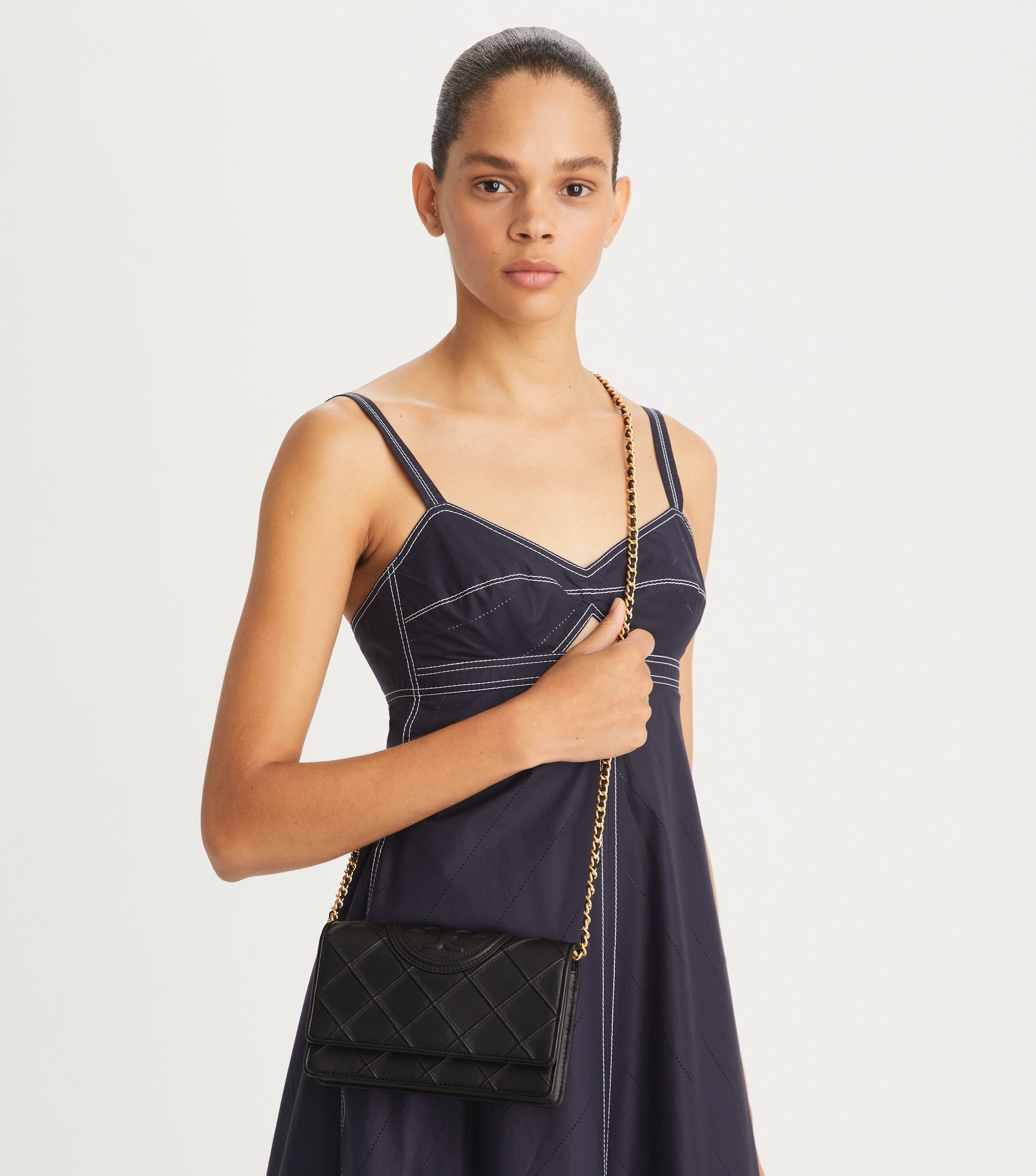 Tory burch fleming wallet on chain clearance
