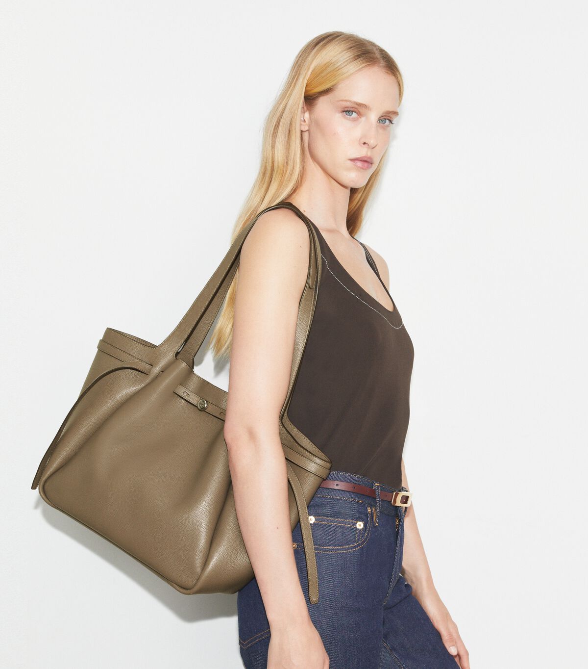 tory burch romy tote
