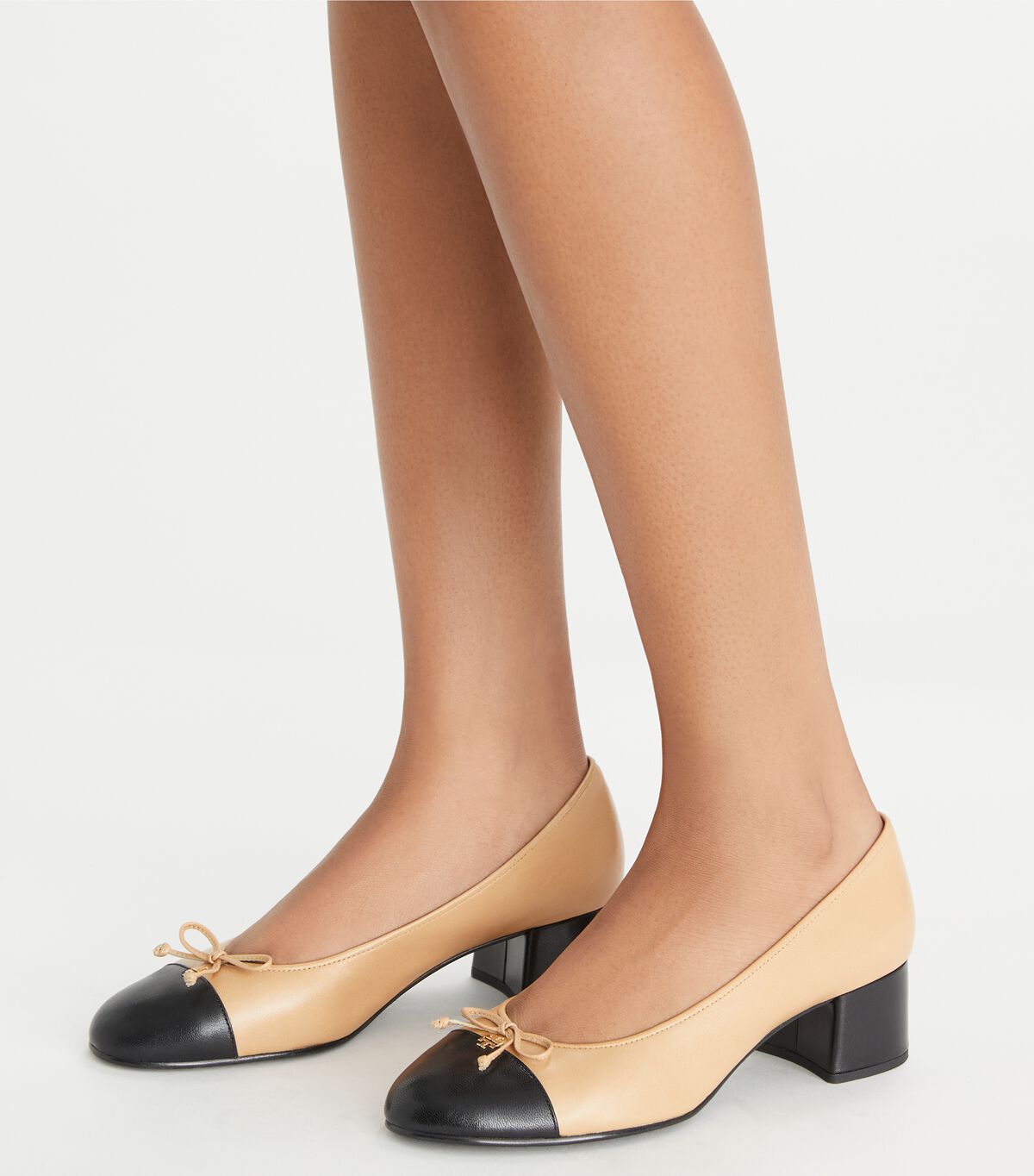 tory burch cap toe pump