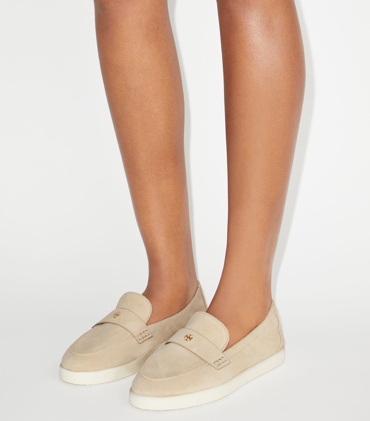 tory burch حذاء باليه رياضي بدون كعب