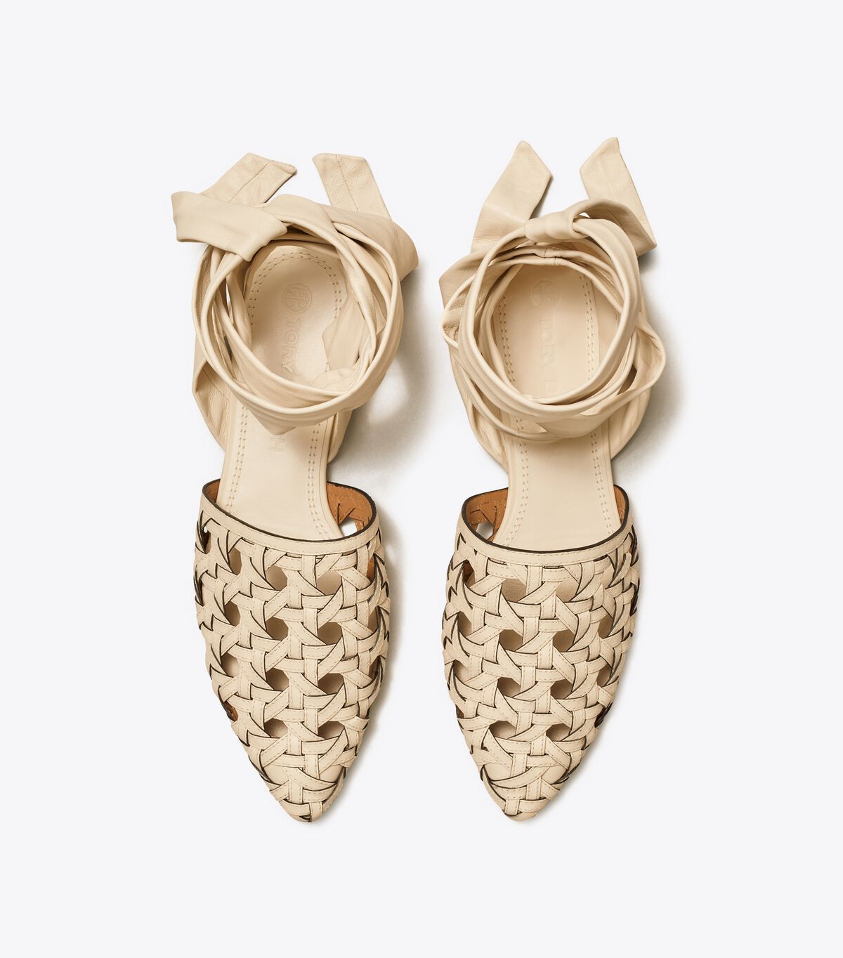 tory burch basket weave wrap flat