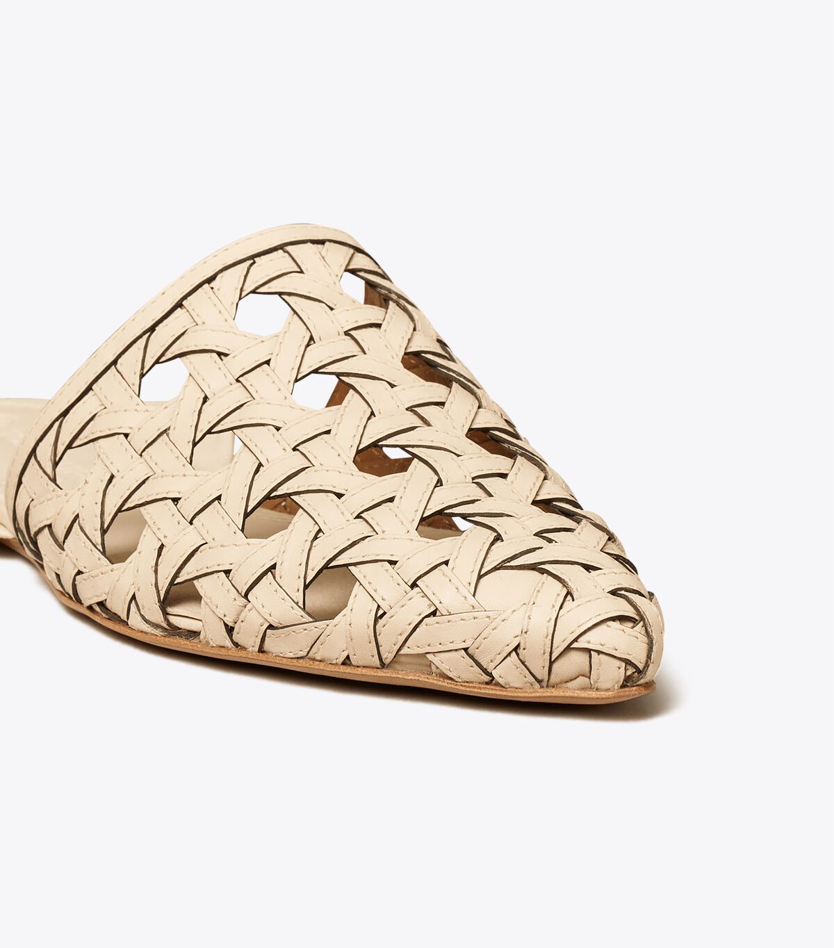 tory burch basket weave wrap flat