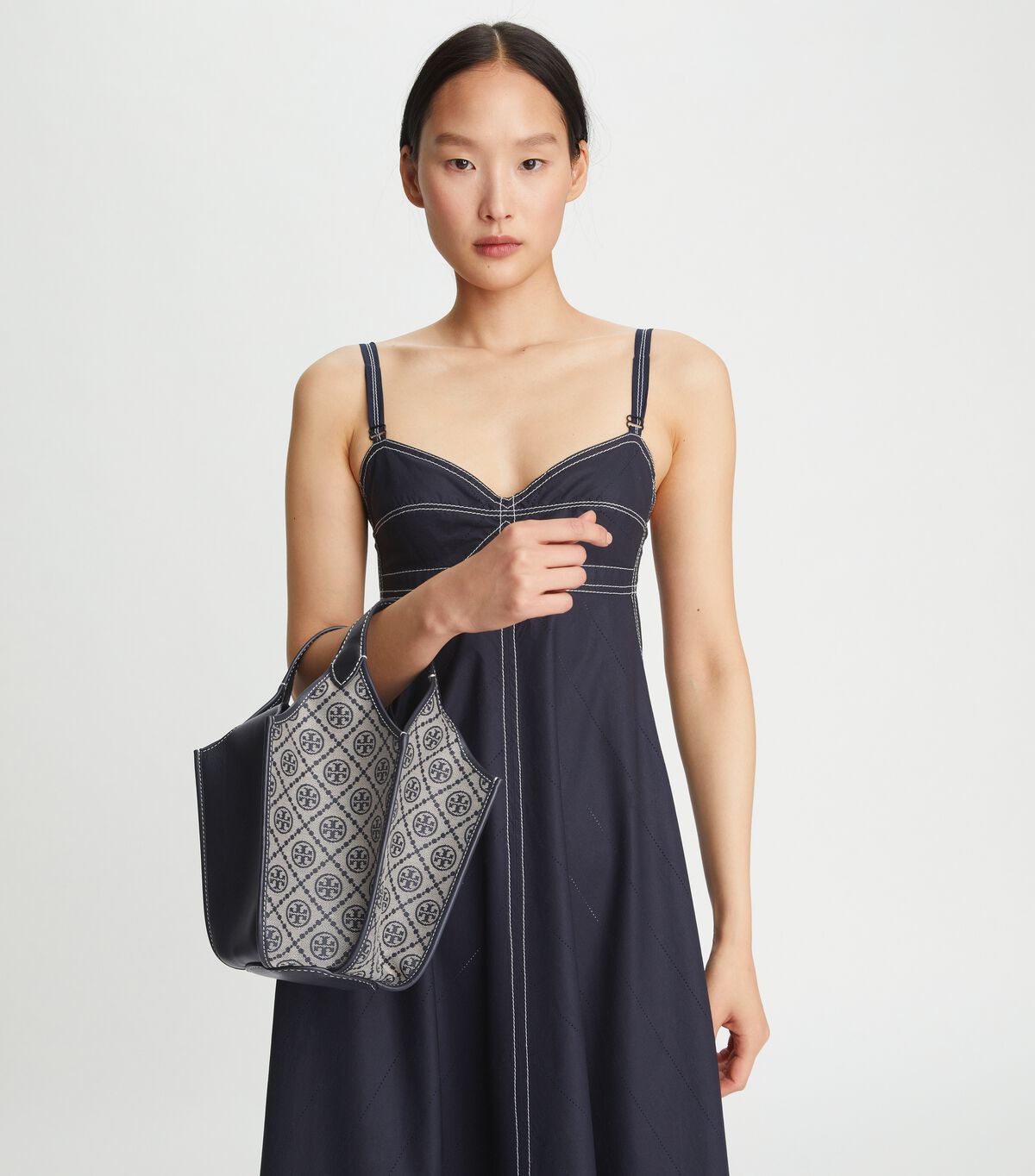 tory burch t