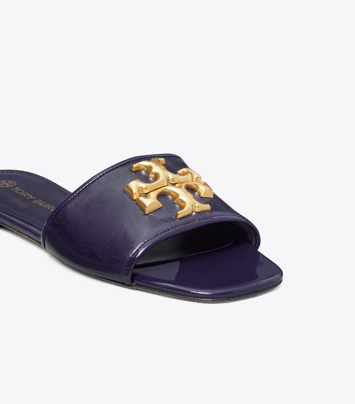 tory burch eleanor slide c width