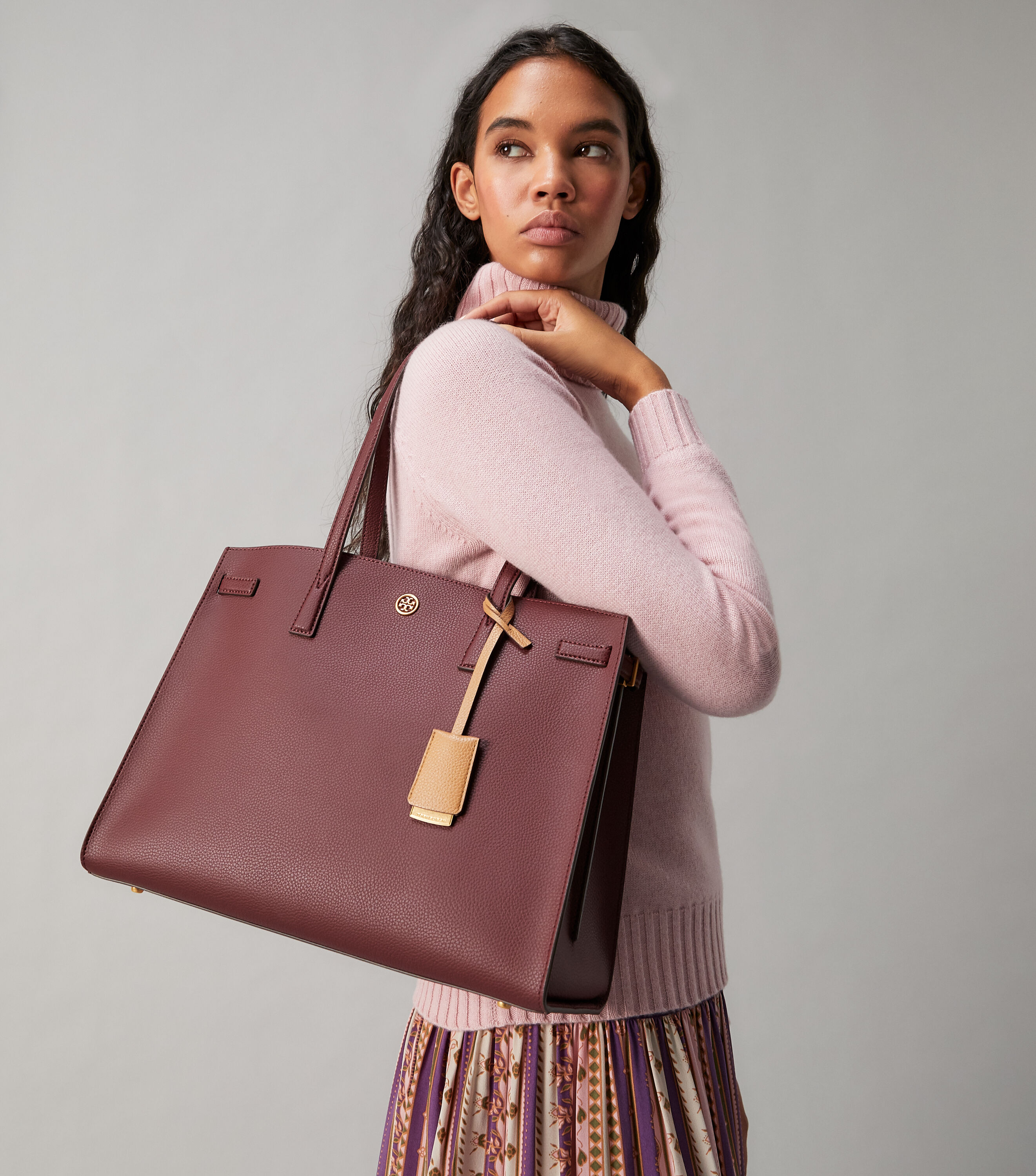 Tory burch walker satchel outlet