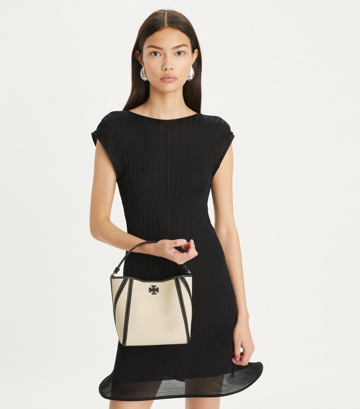 tory burch small mcgraw canvas bucket bag