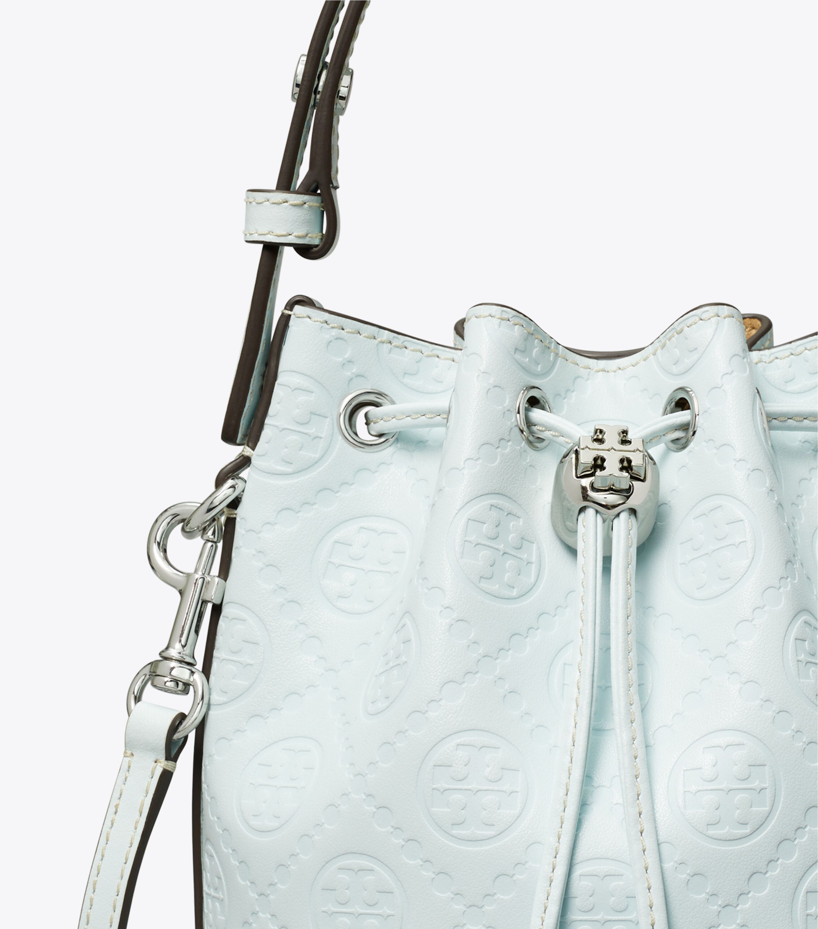 ハンドバッグ [Tory Burch] T Monogram Leather Mini Bucket Bag - ICE BLUE Tory Burch T Monogram Bucket Bag | Blue | FARFETCH