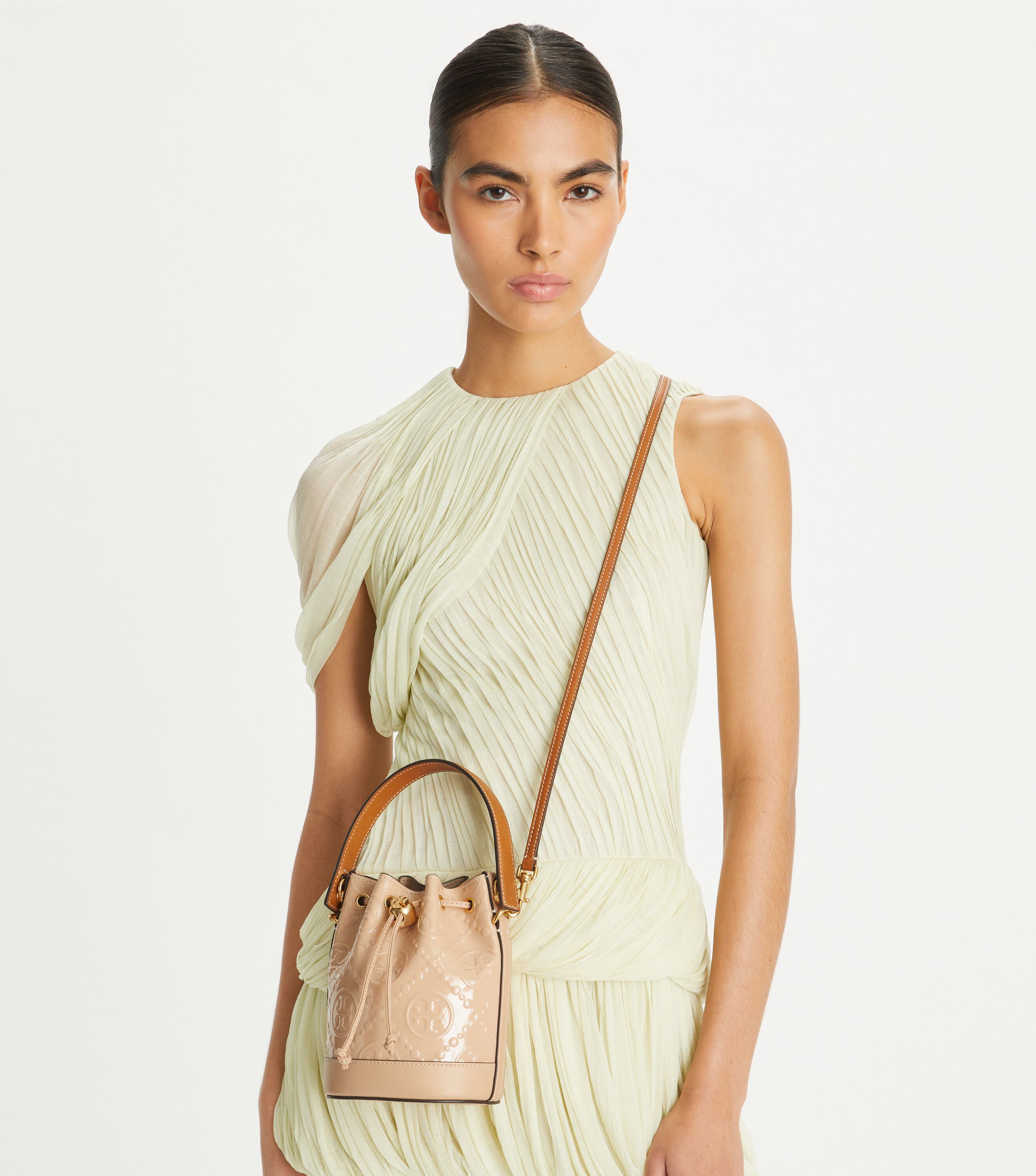 Tory burch mini bucket bag top