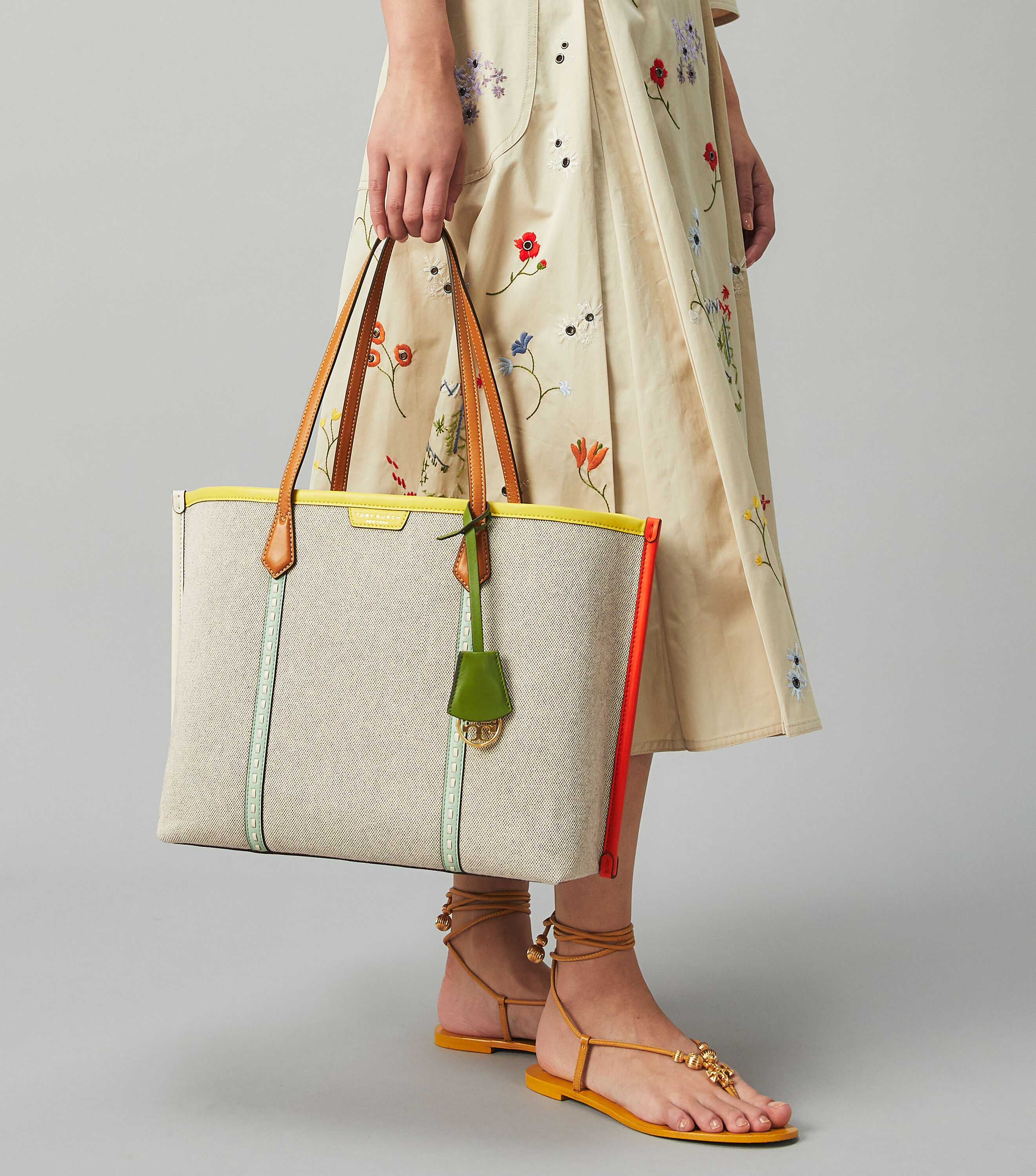 Perry canvas oversized tote 2025