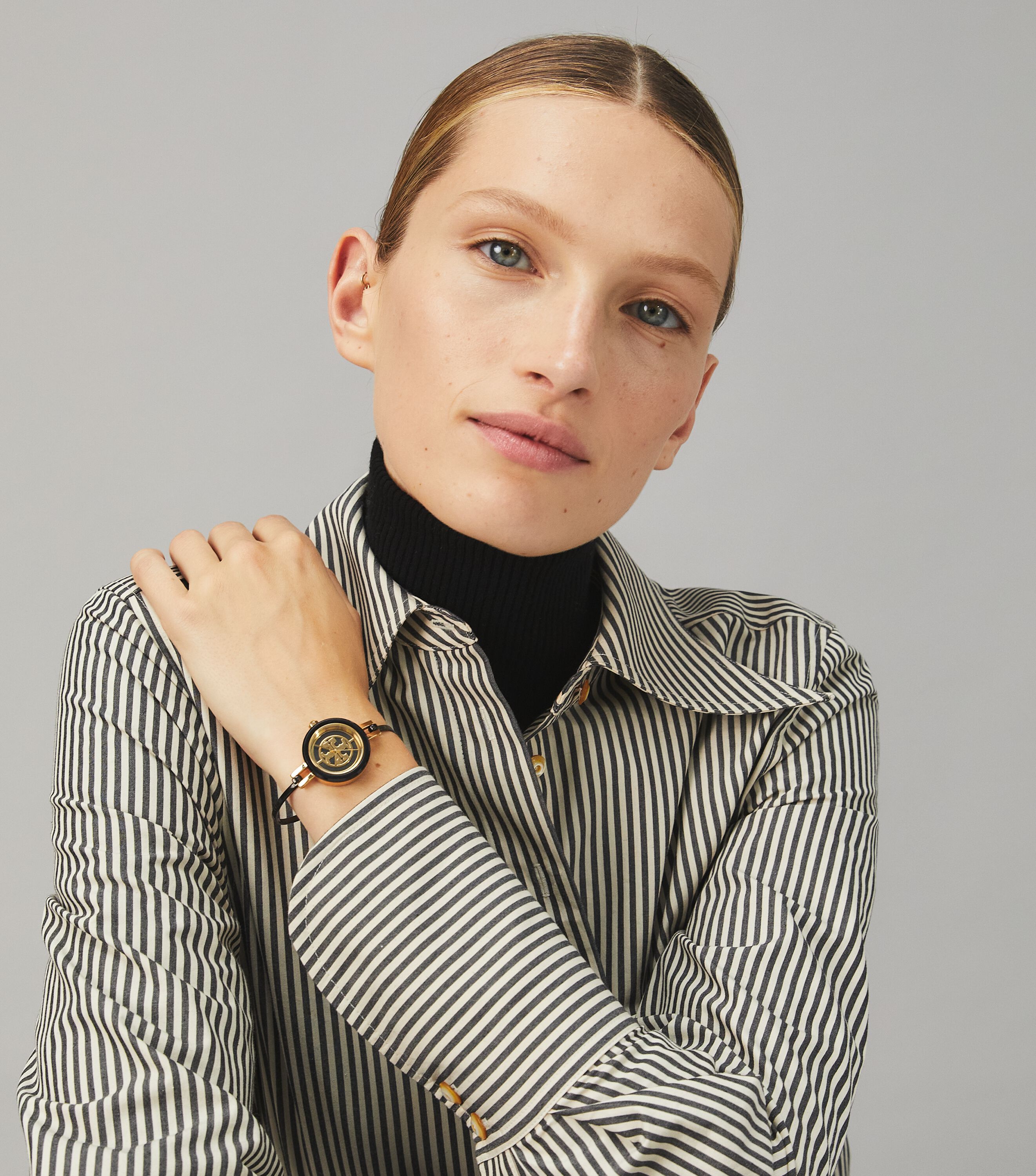 Reva Bangle Watch Gift Set Black Gold Stainless Steel Multi Color