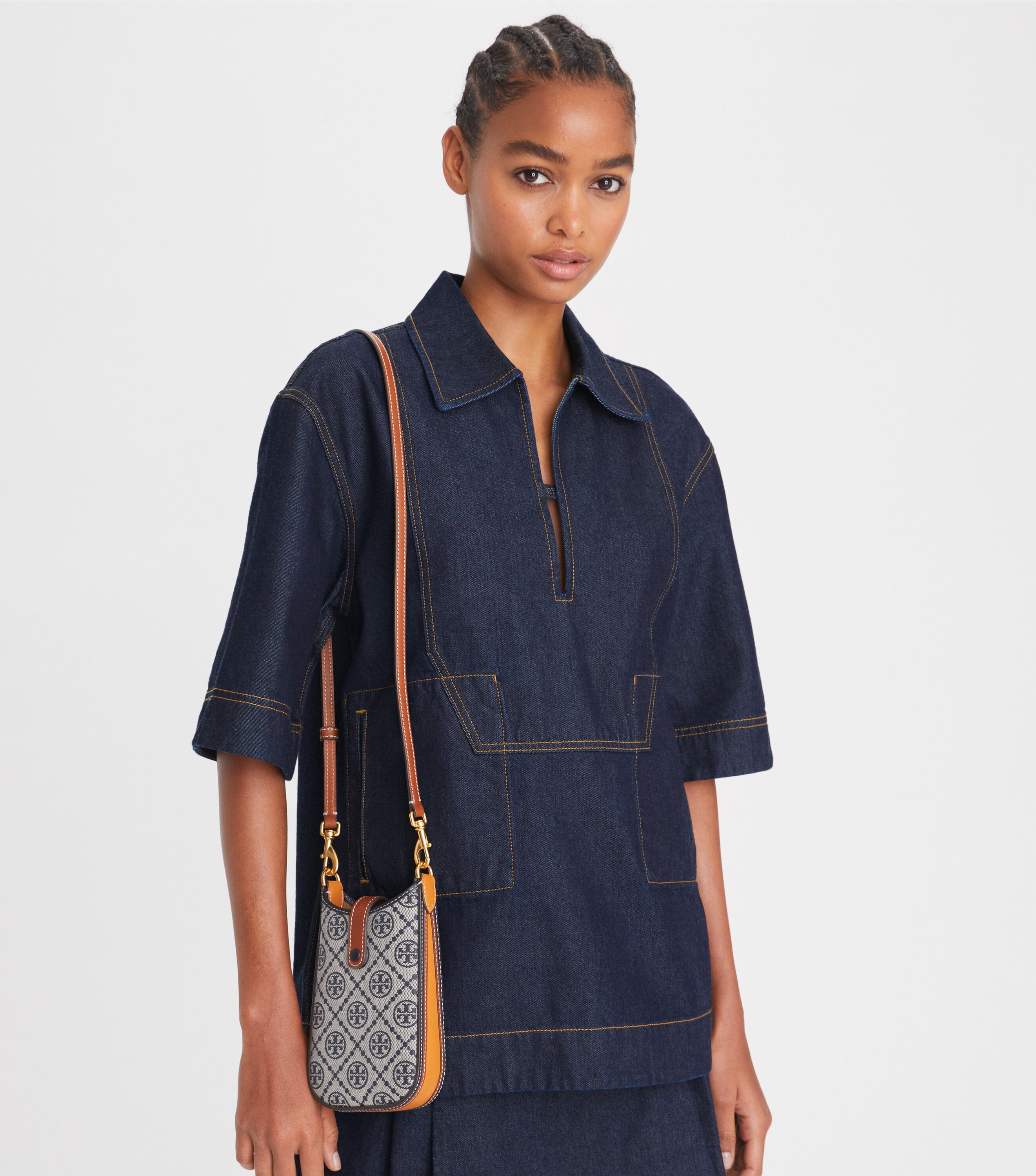 [ ]★CKJ Minimal Monogram Phone Crossbody Bag Minimal Monogram Phone Crossbody Bag | Calvin Klein
