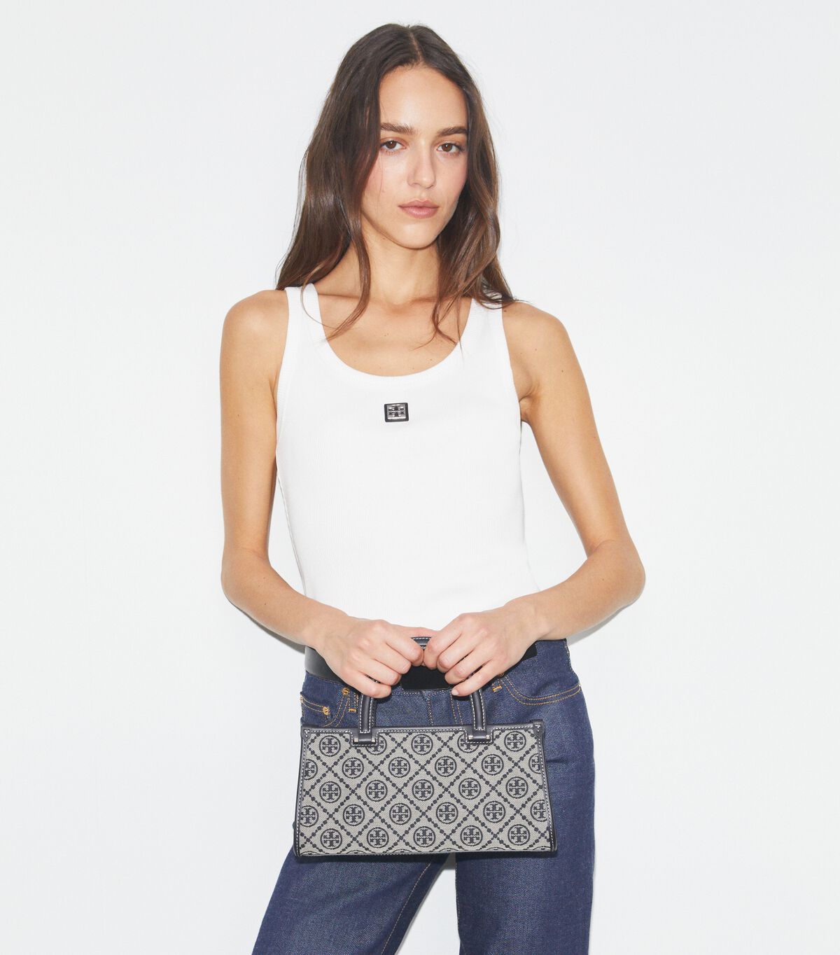 tory burch t monogram small east west tote