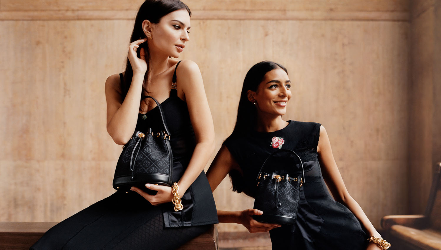 T Monogram Black